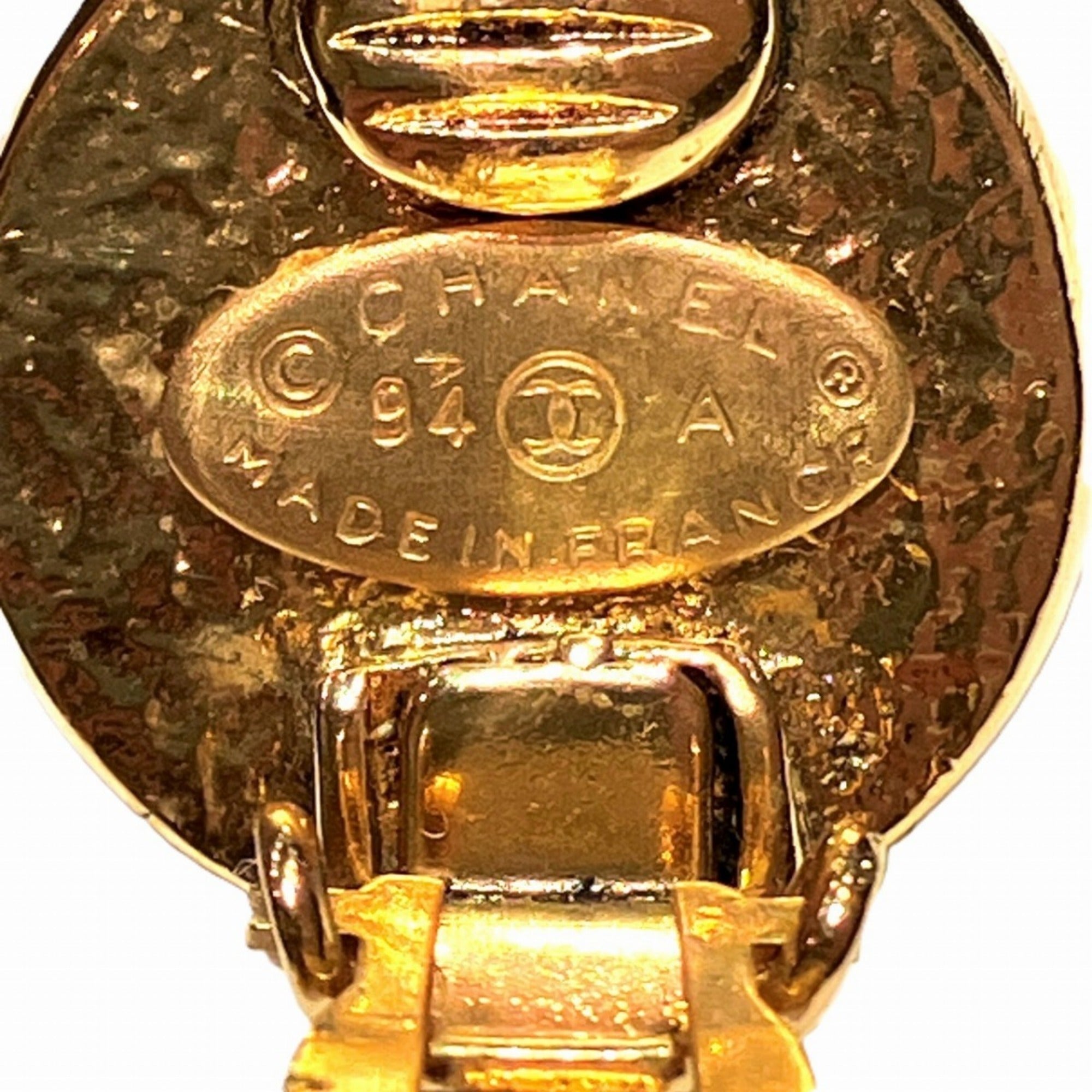 Pearl Clip-On Earrings Artificial Pearl and Metal
