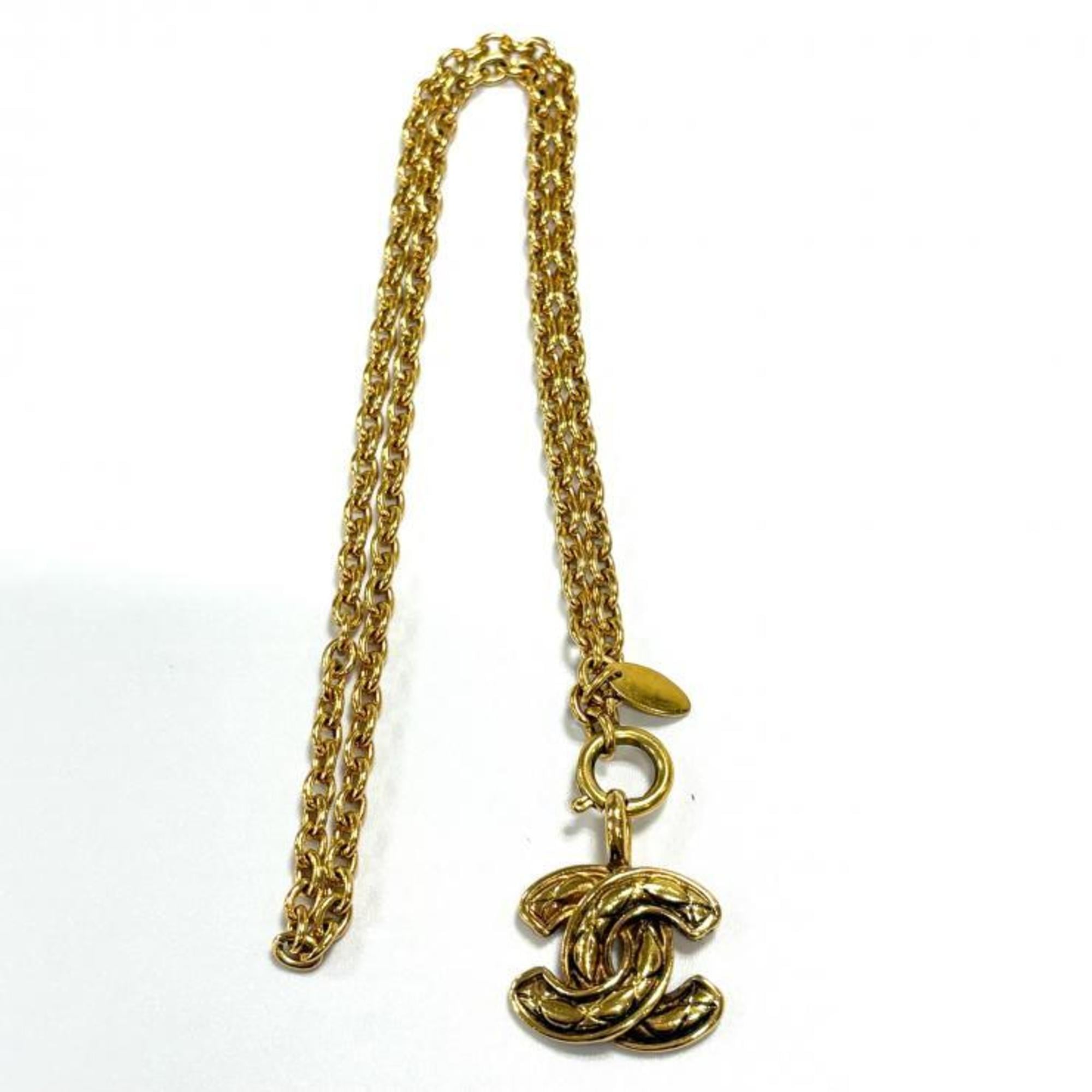 CC Logo Pendant Necklace Metal