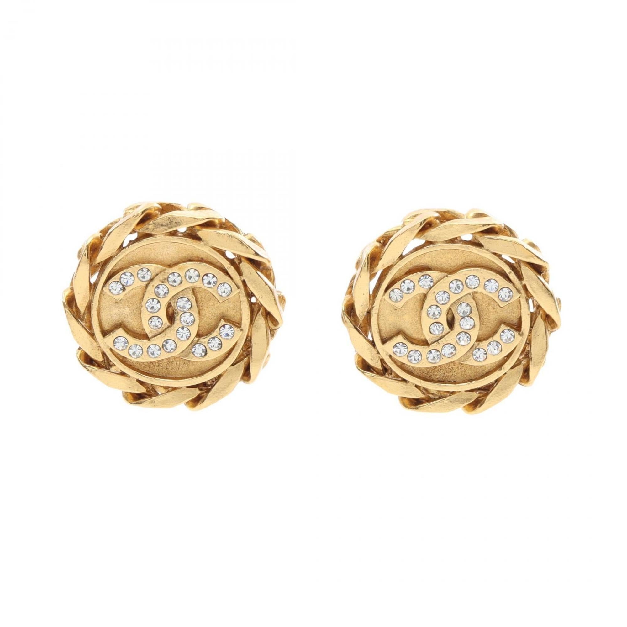 CC Logo Clip-On Earrings Metal Gold-Tone Metal