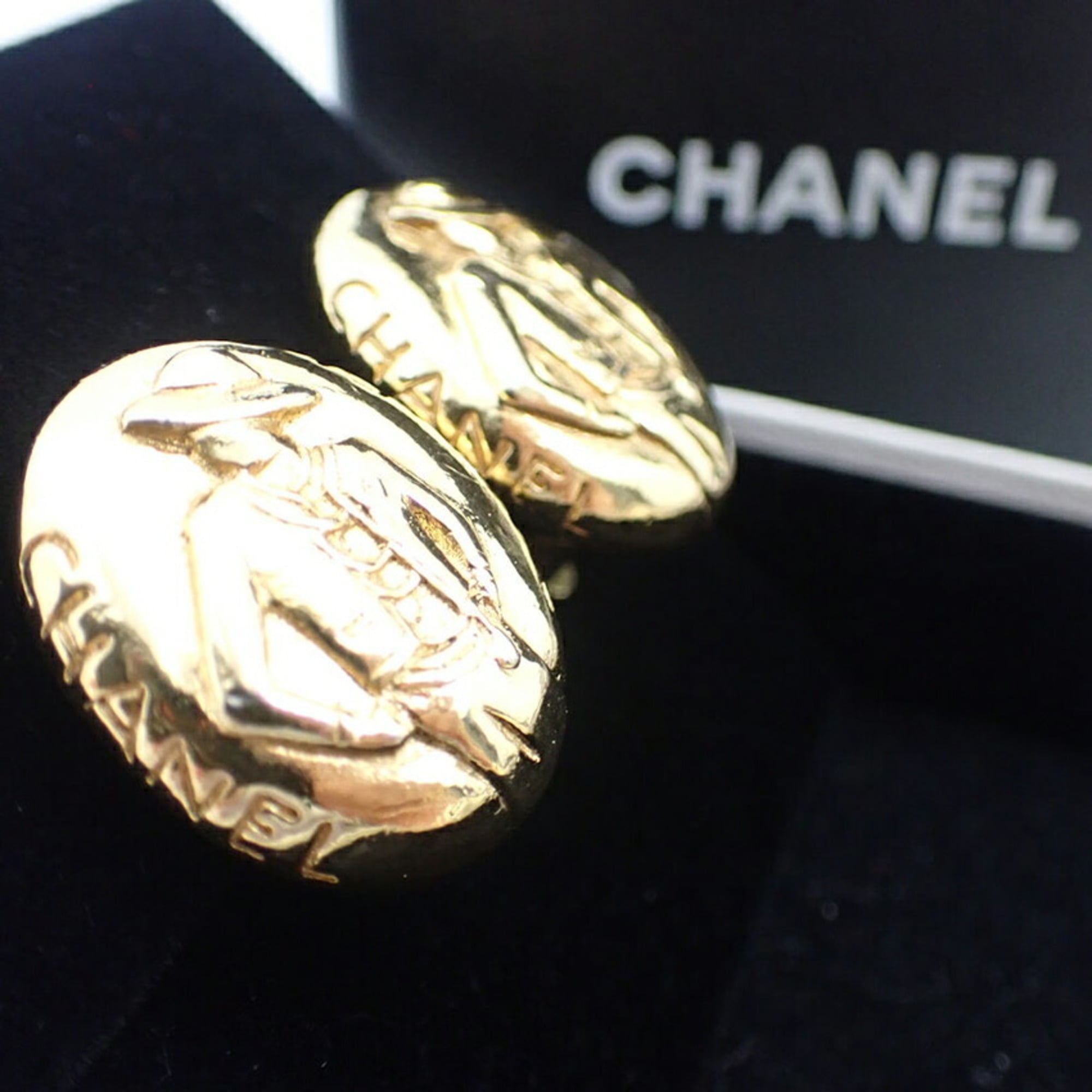 Clip-On Earrings Metal