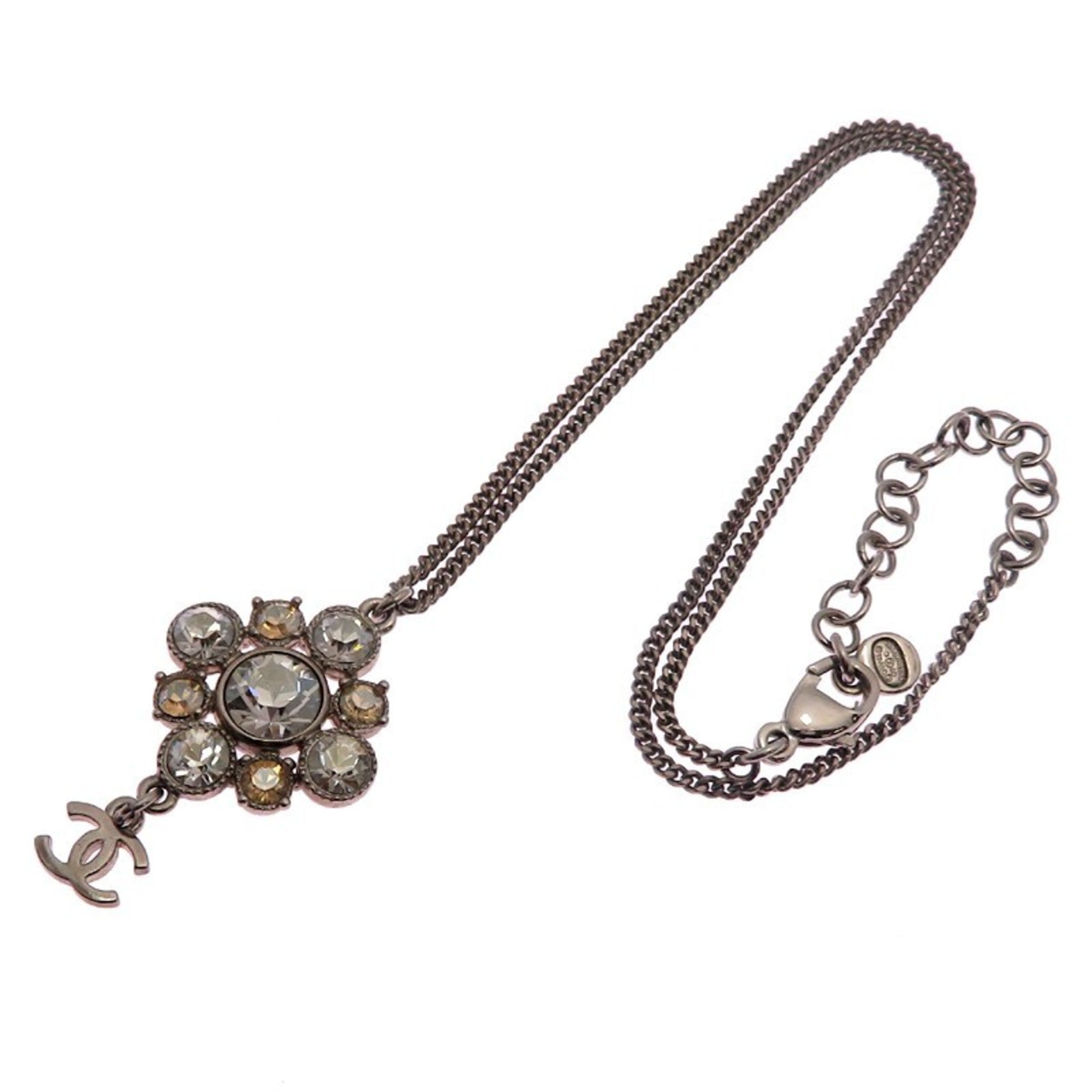 CC Logo Pendant Necklace Metal