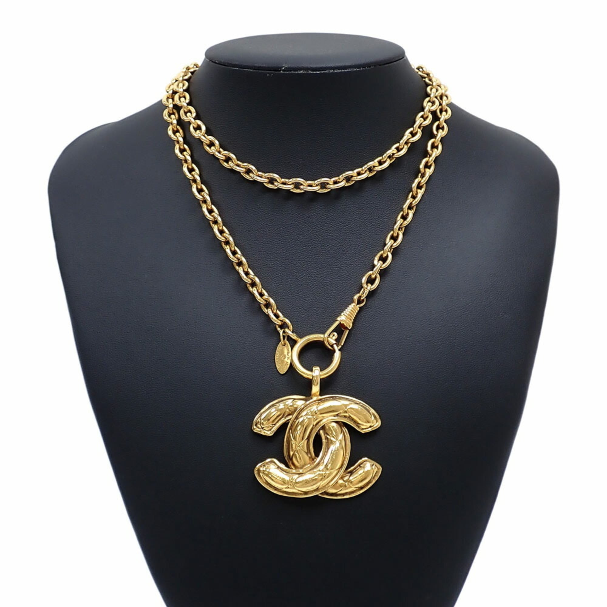 CC Logo Pendant Necklace Metal