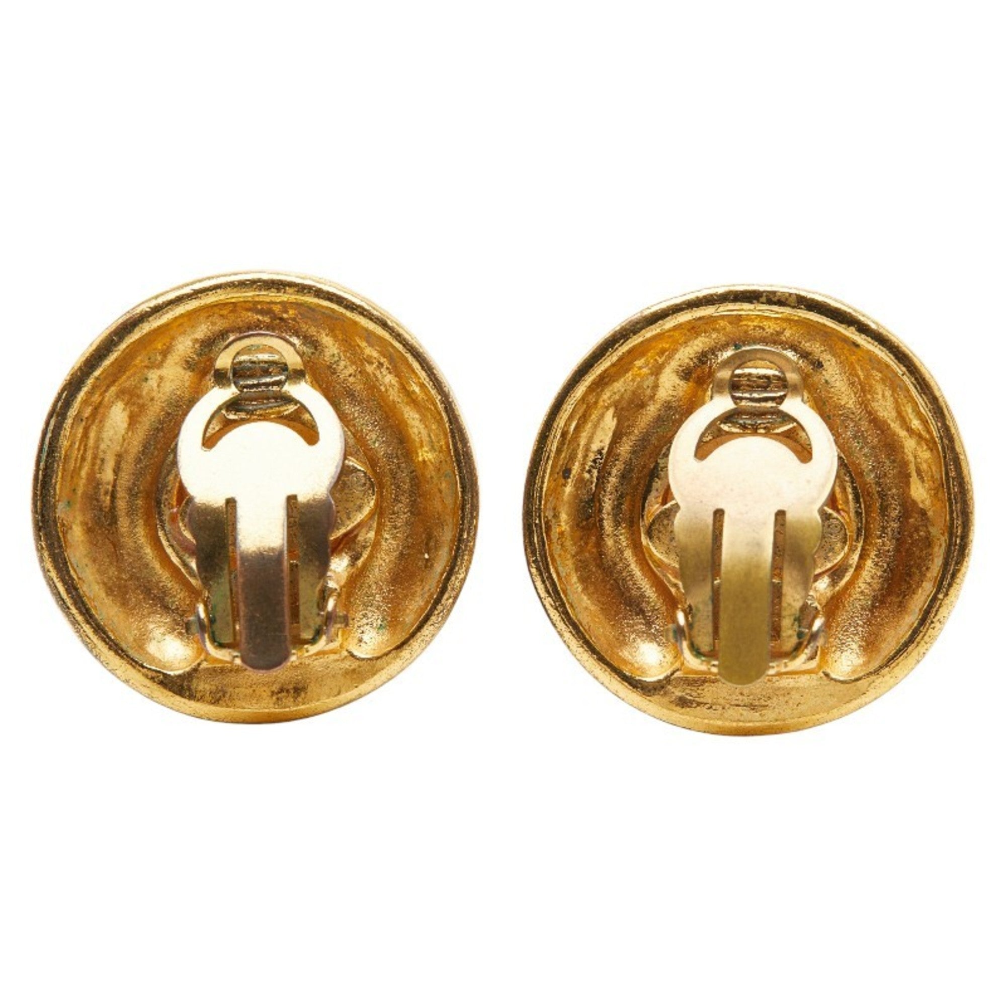 CC Logo Round Clip-On Earrings Metal Gold-Tone Metal