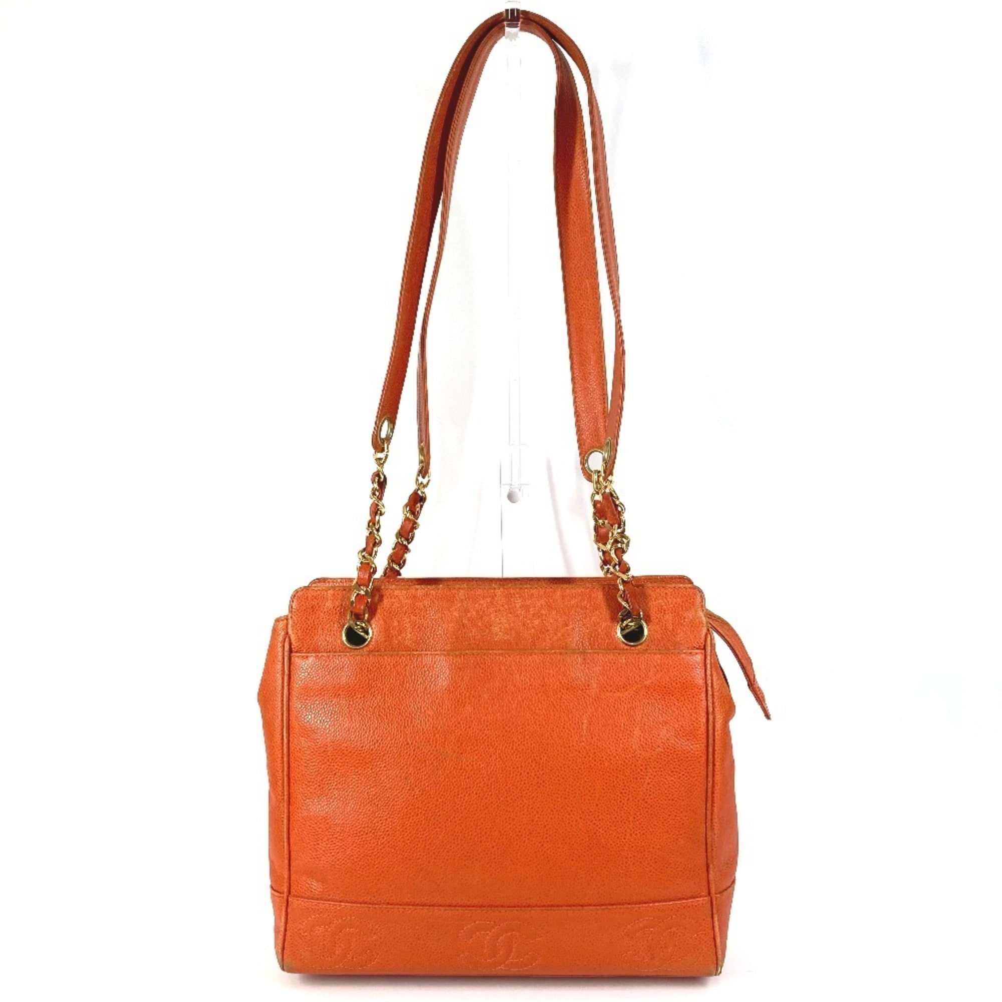 Vintage Stitched CC Shoulder Bag Caviar Medium