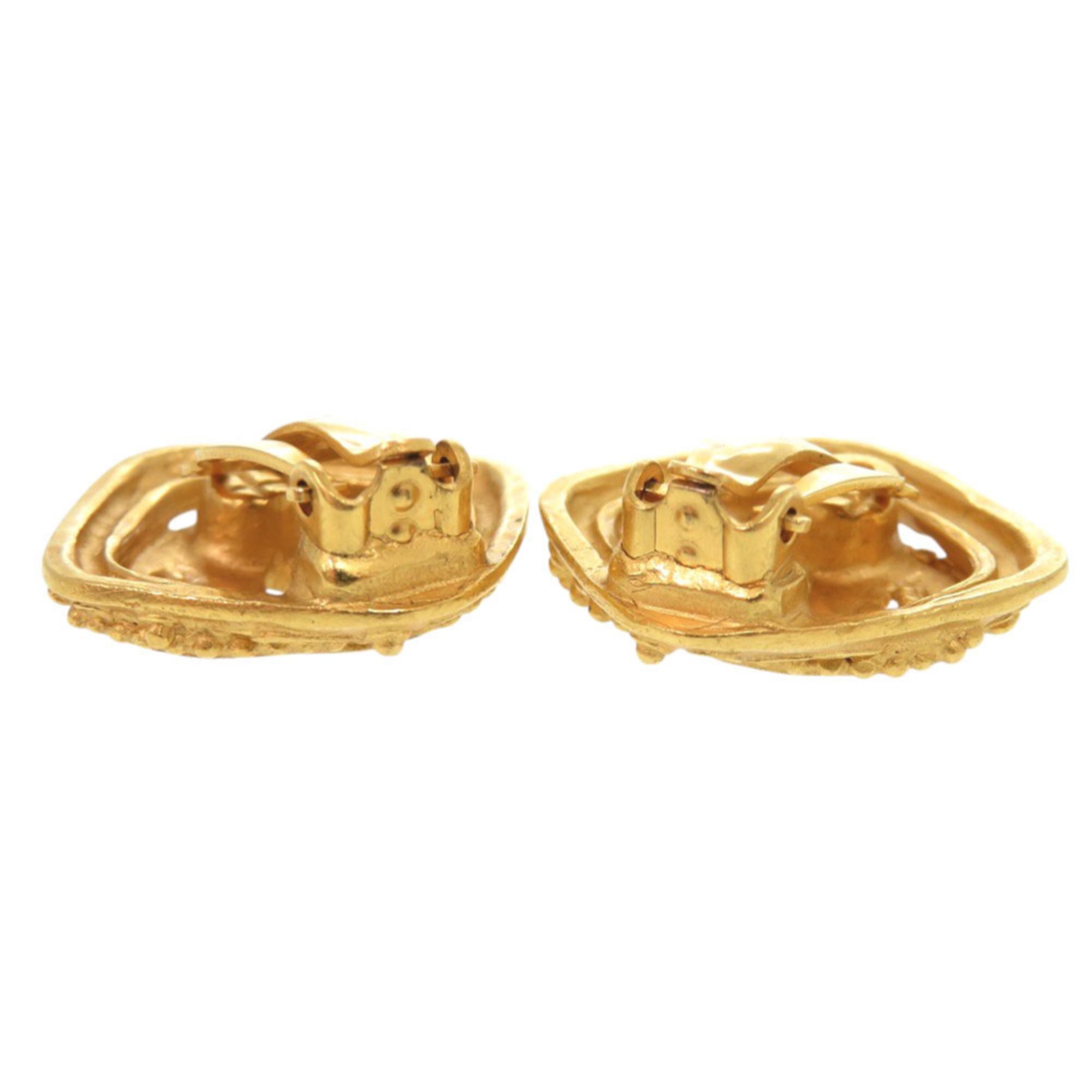 CC Logo Clip-On Earrings Gold-Tone Metal Gold-Tone Metal