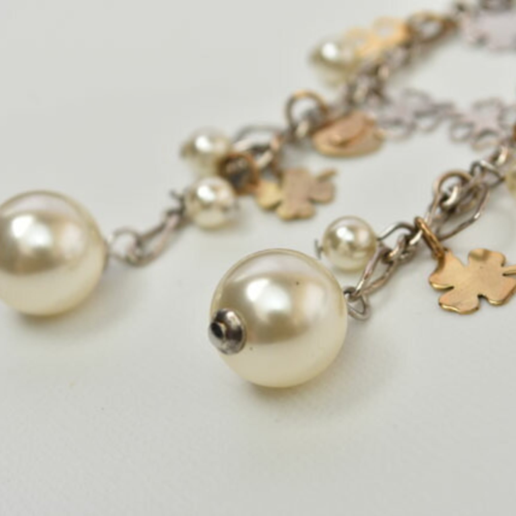 Pearl Earrings Metal and Artificial Pearl
