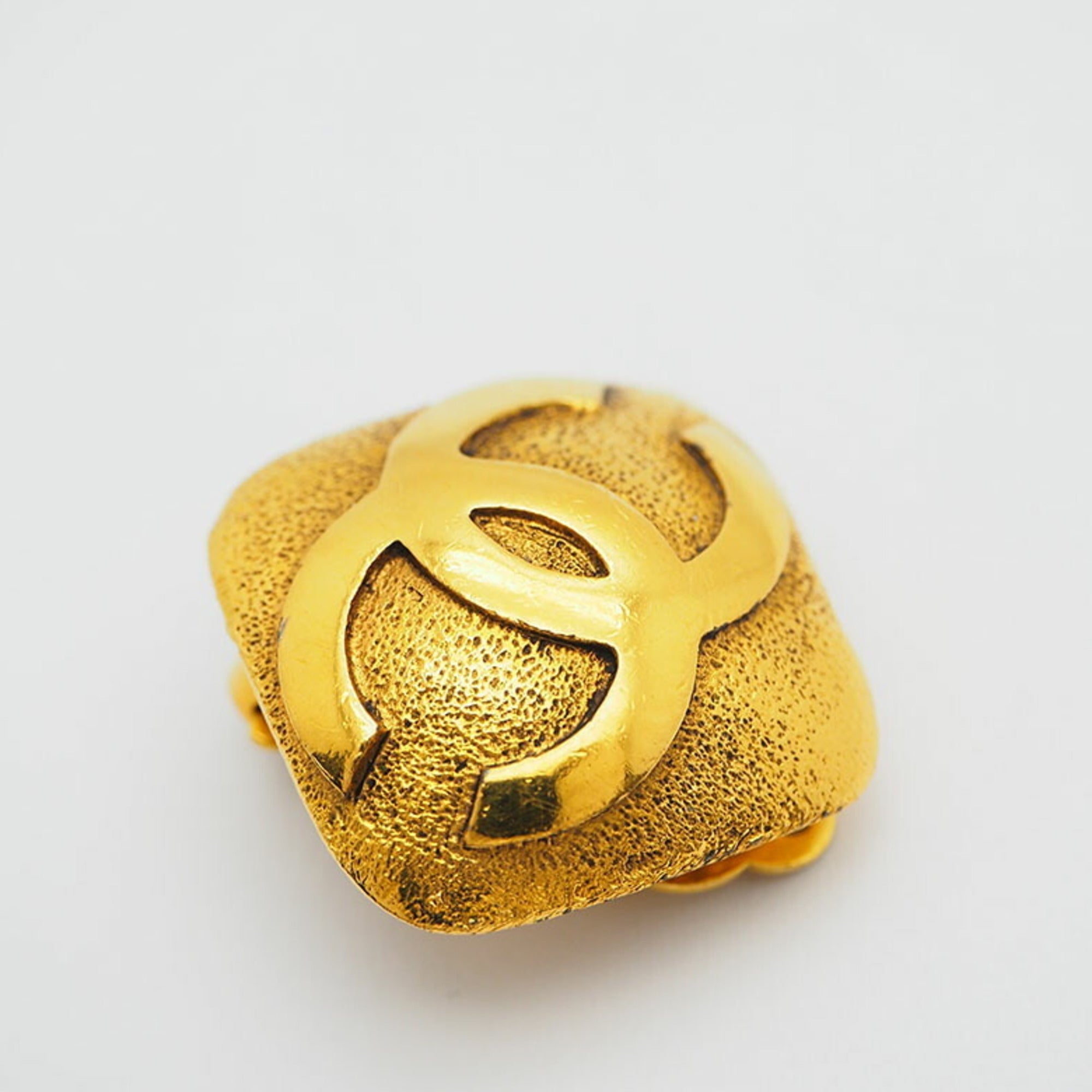 Clip-On Earrings Clip-On Gold-Tone Metal