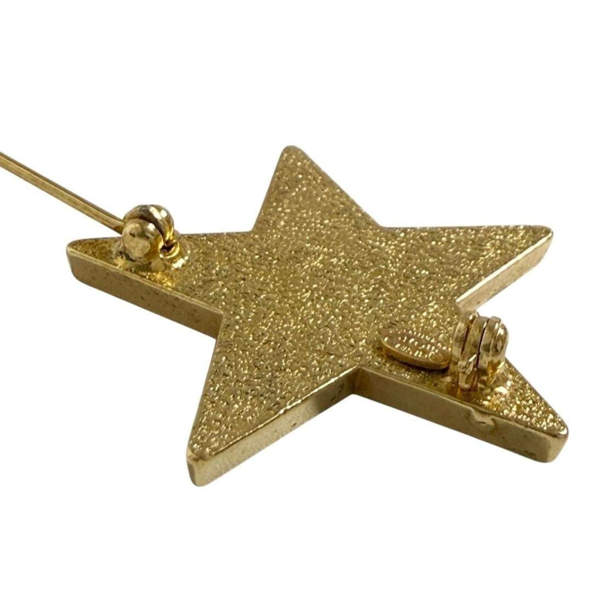 CC Logo Star Brooch Gold-Tone Metal