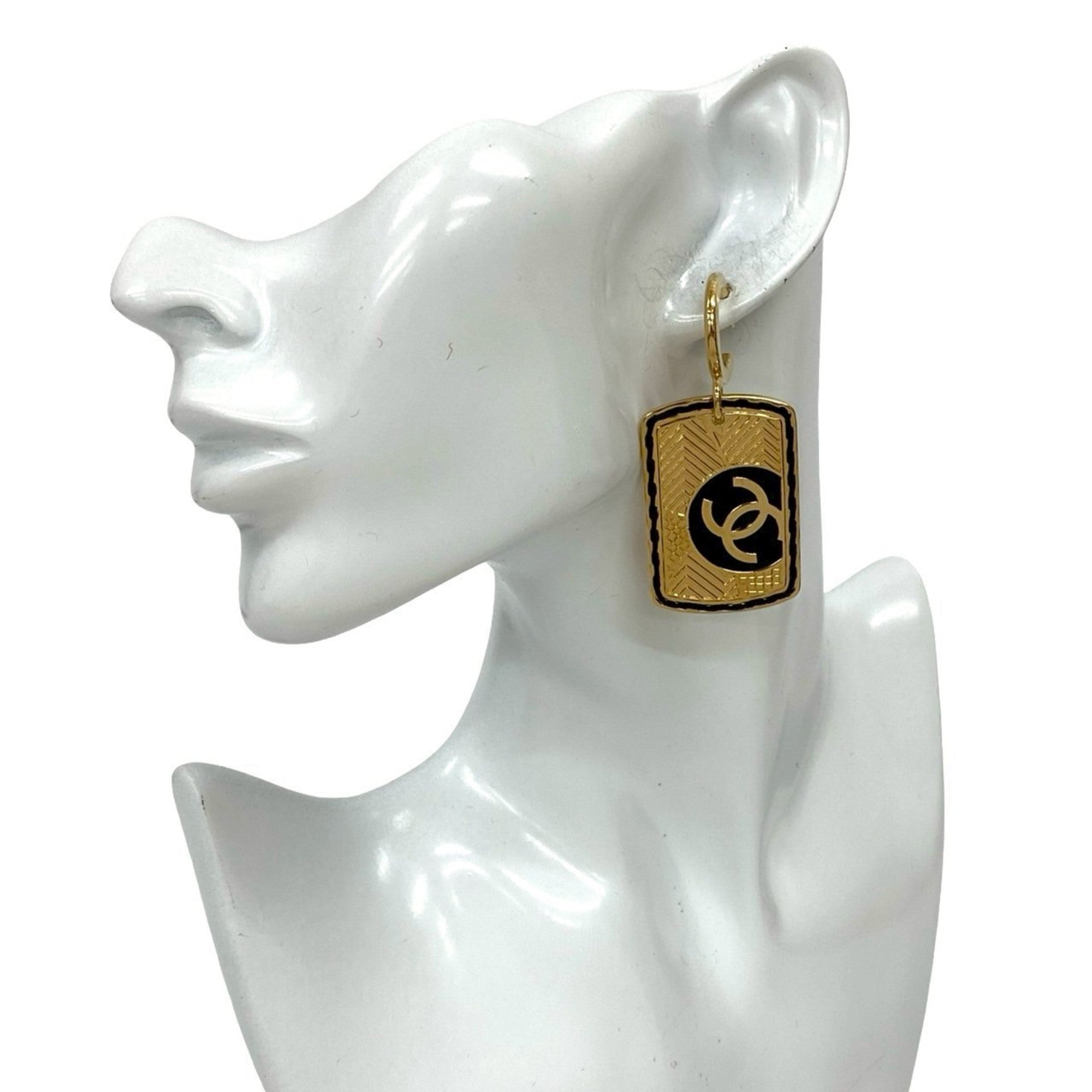 CC Logo Earrings Metal Gold-Tone Metal