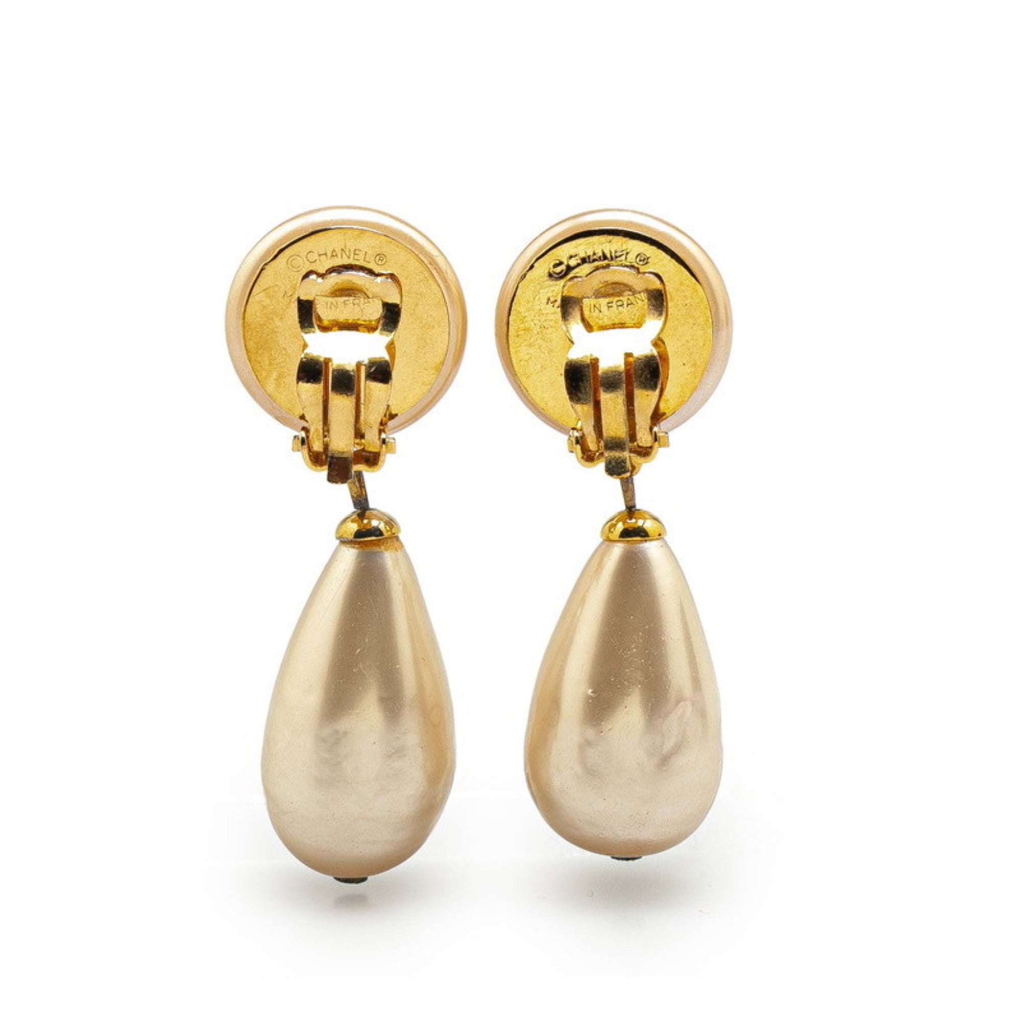 CC Logo Clip-On Earrings Metal Gold-Tone Metal