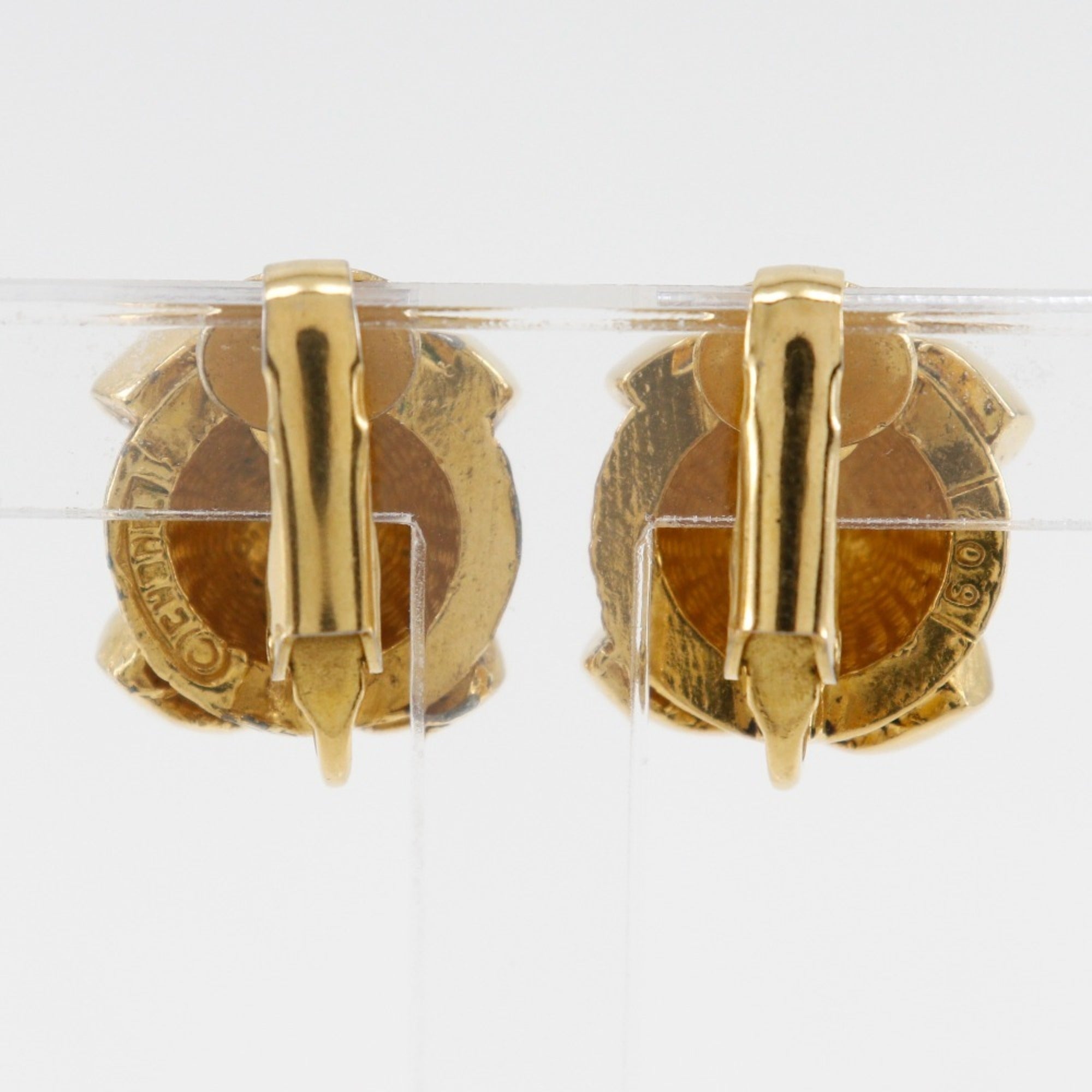 CC Logo Clip-On Earrings Metal Gold-Tone Metal