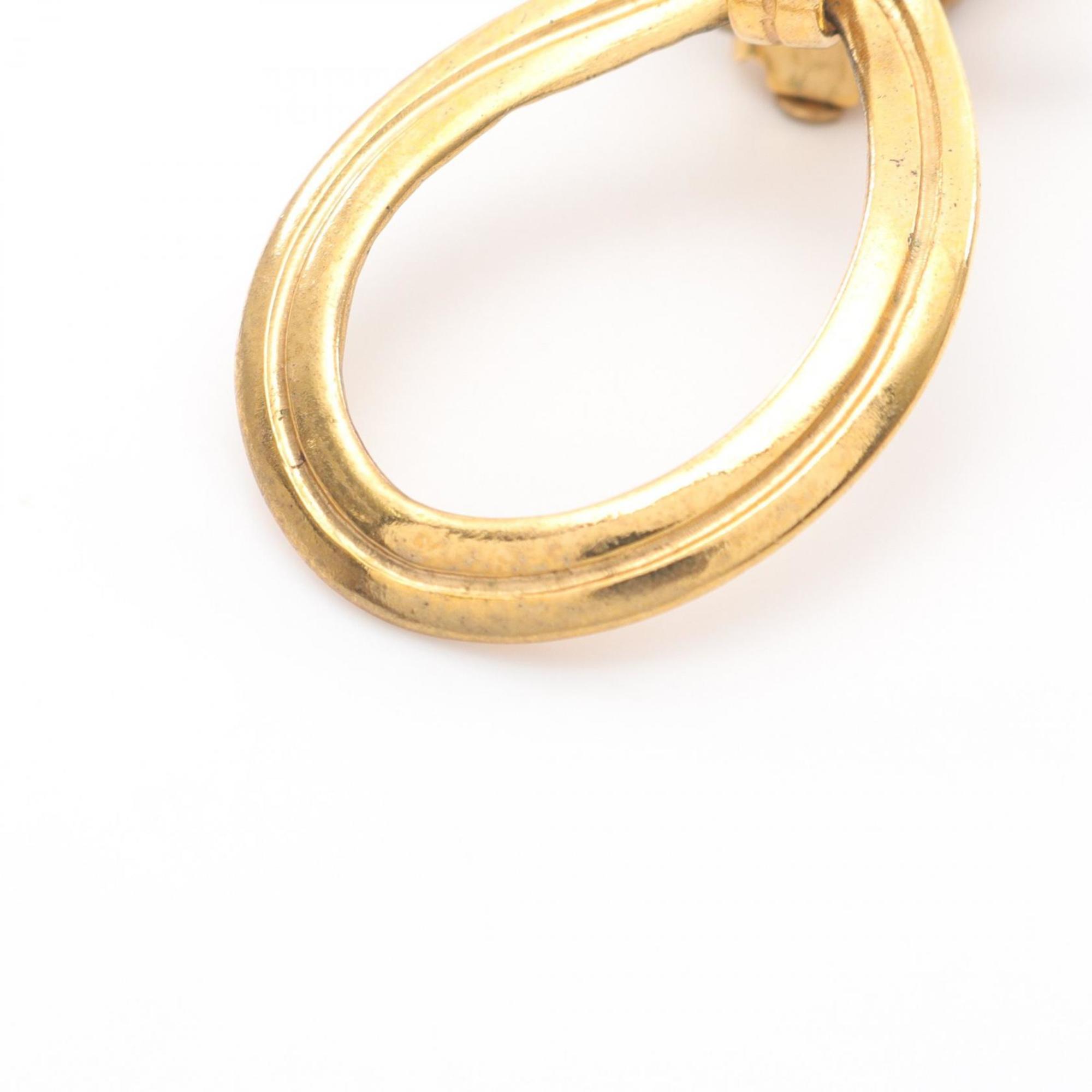 CC Logo Clip-On Earrings Metal Gold-Tone Metal
