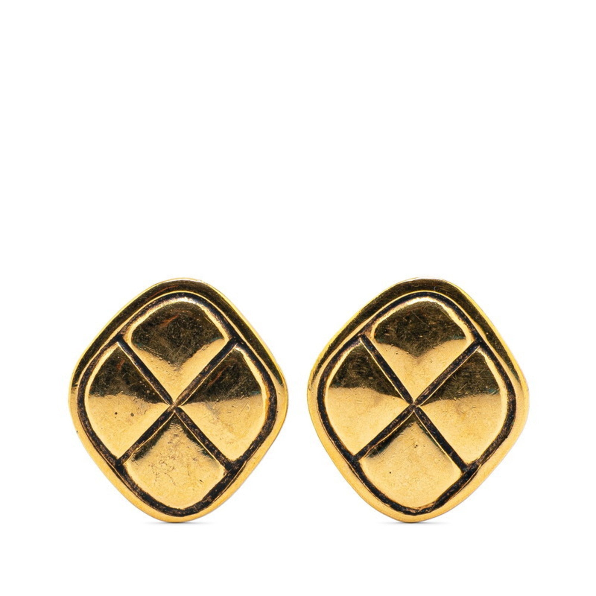 Matelasse Clip Earrings Metal Gold-Tone Metal