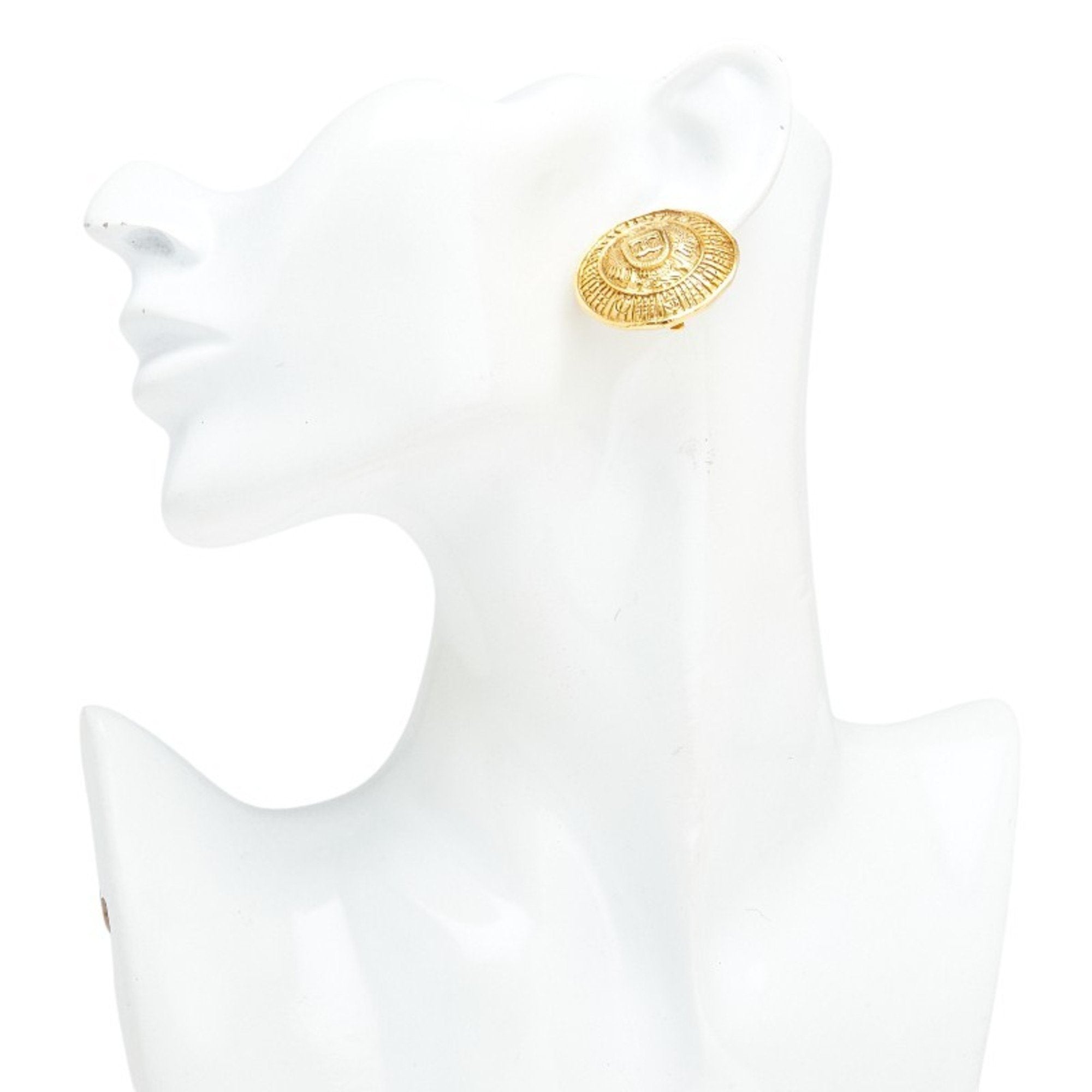 CC Logo Clip-On Earrings Metal Gold-Tone Metal