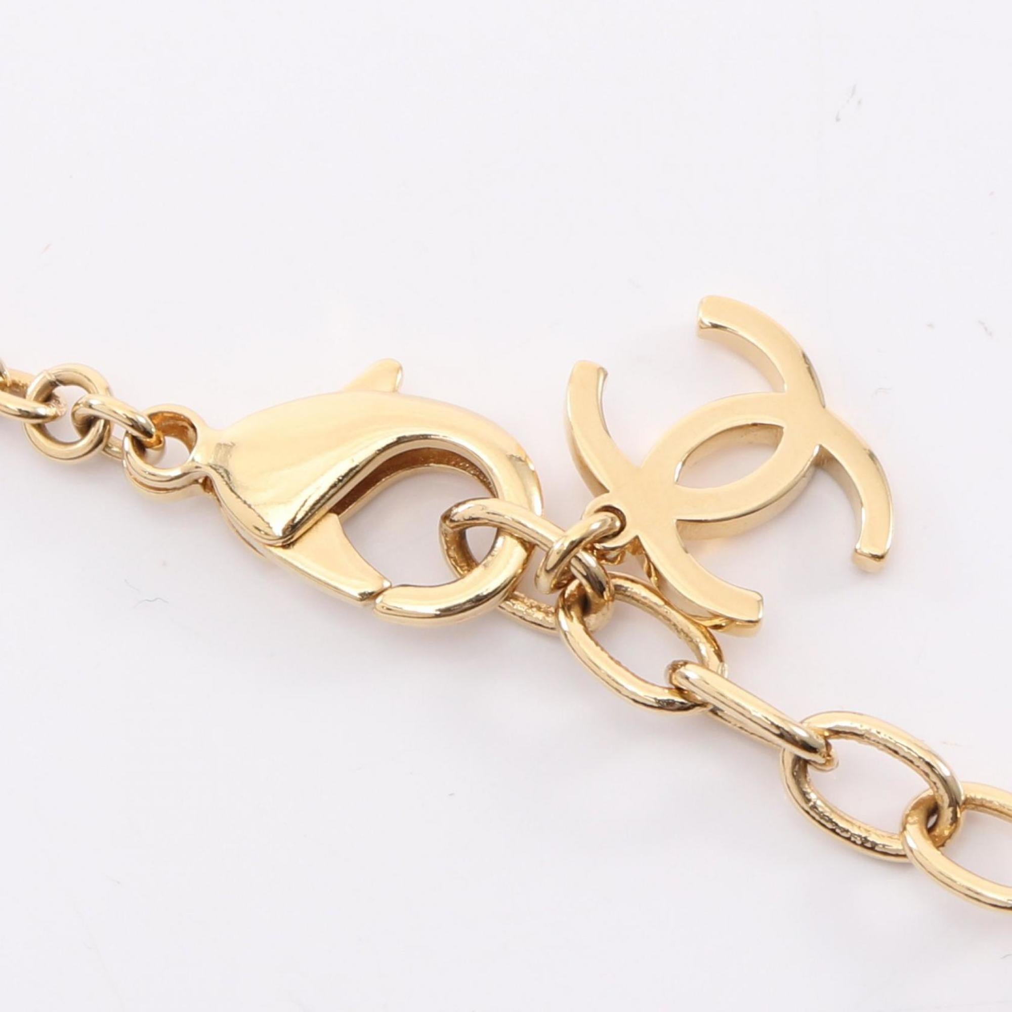 CC Logo Heart Pendant Necklace Metal