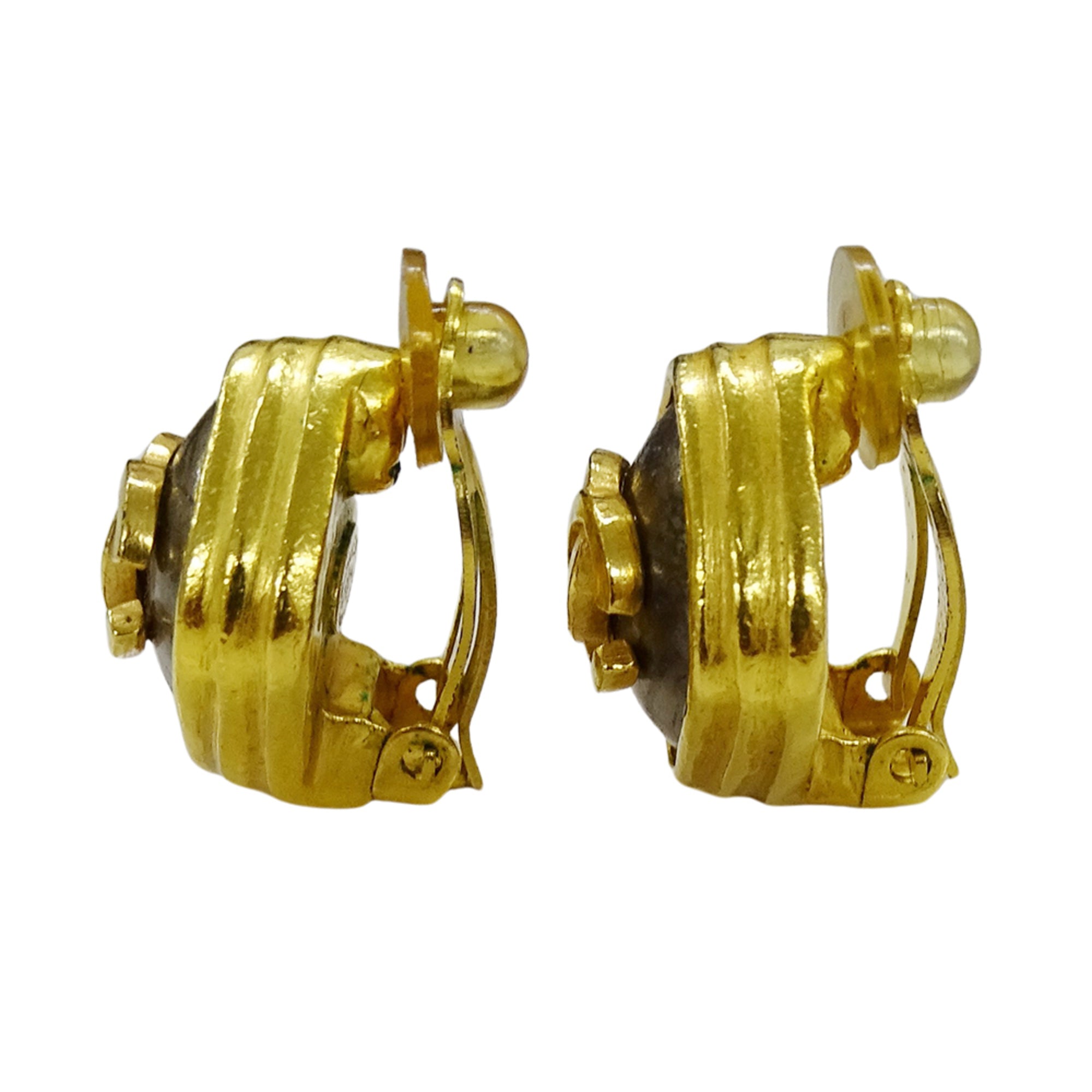 CC Logo Clip-On Earrings Metal Gold-Tone Metal