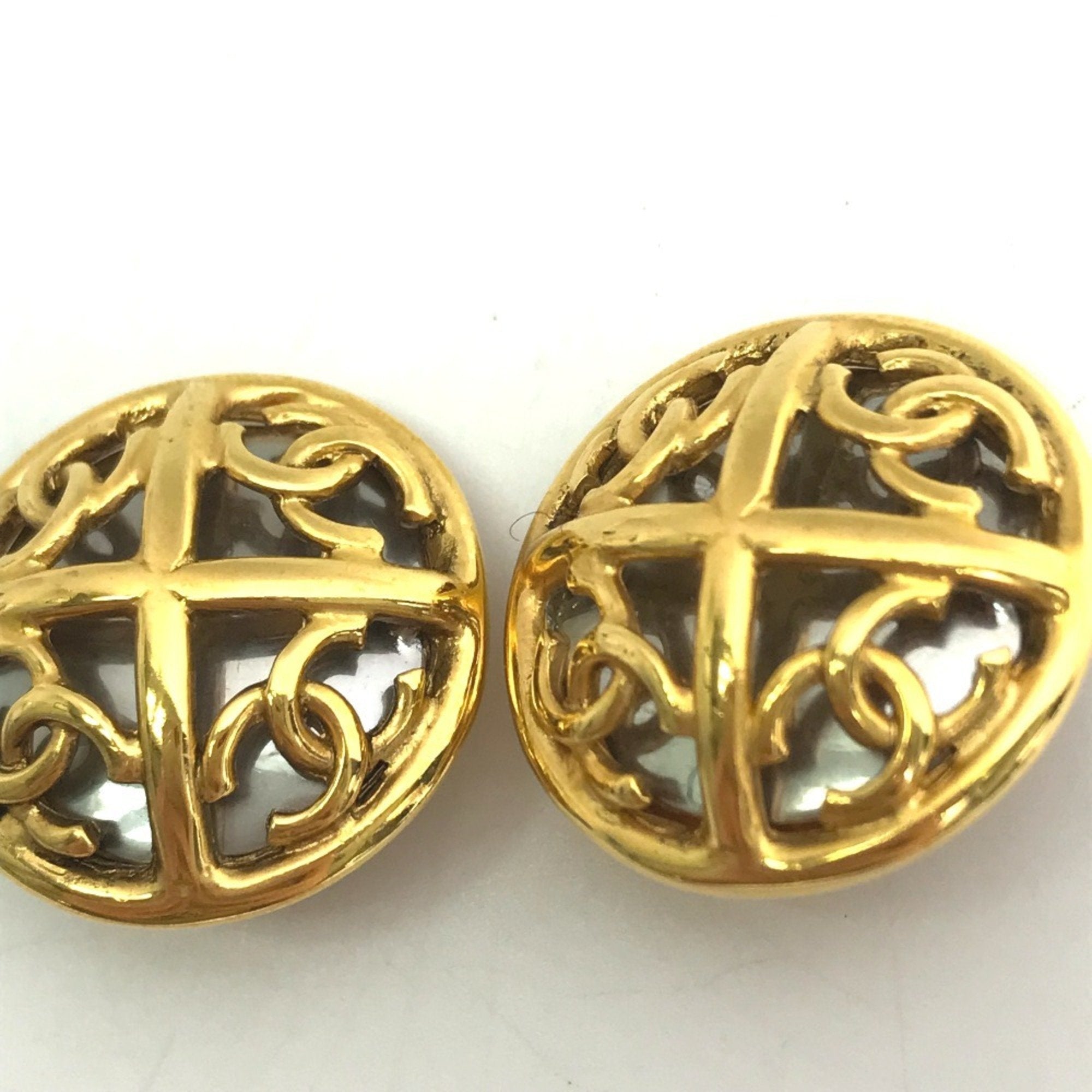 CC Logo Round Clip-On Earrings Gold-Tone Metal Gold-Tone Metal