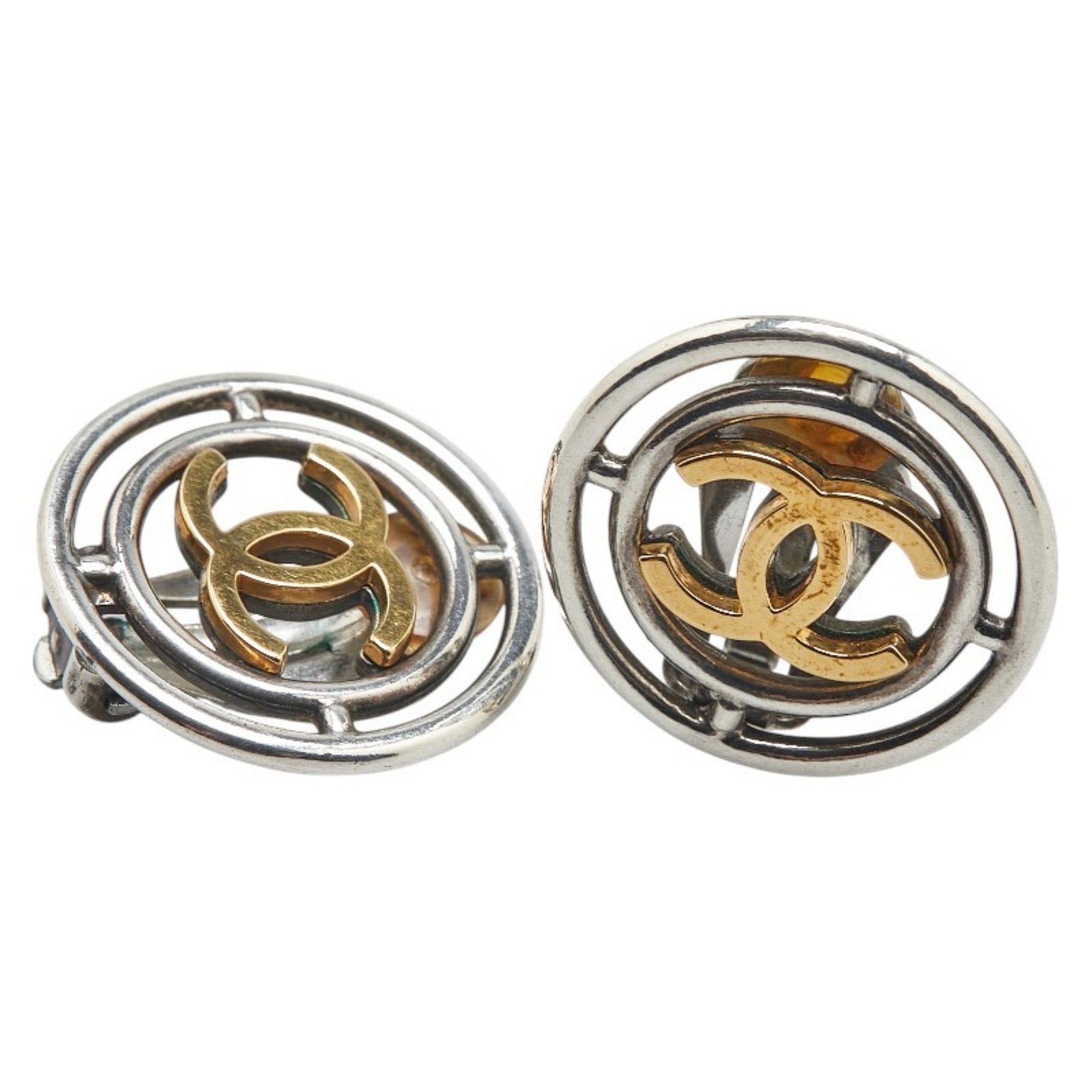 CC Logo Round Clip-On Earrings Gold-Tone Metal Gold-Tone Metal