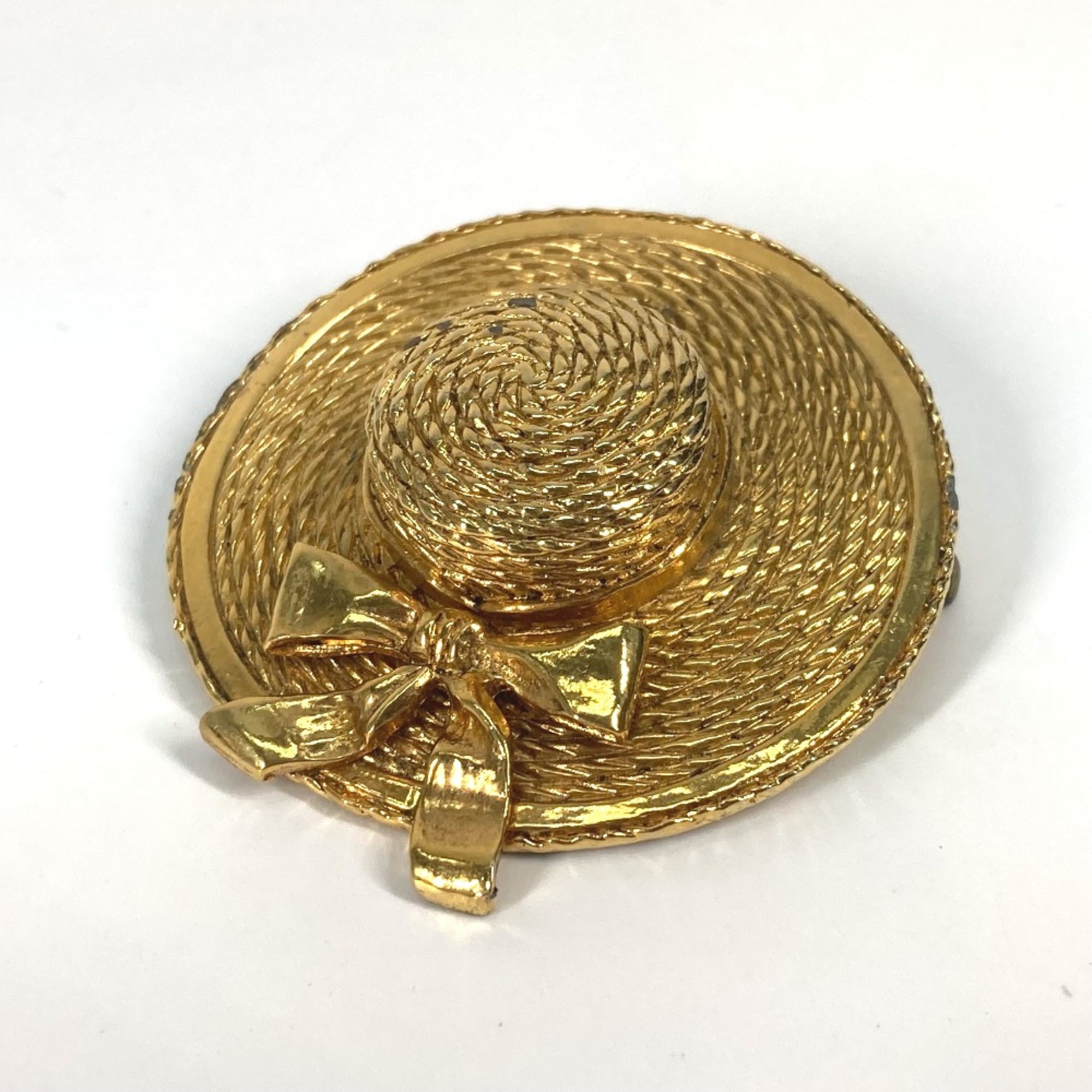 Vintage Brooch Metal Gold