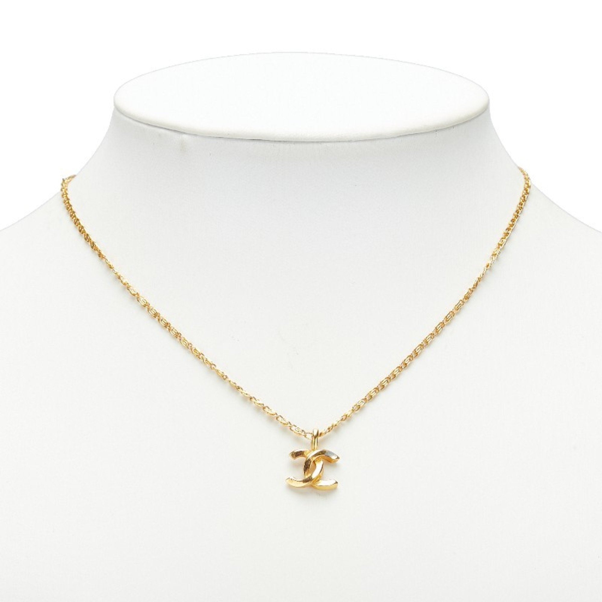 CC Logo Pendant Necklace Metal