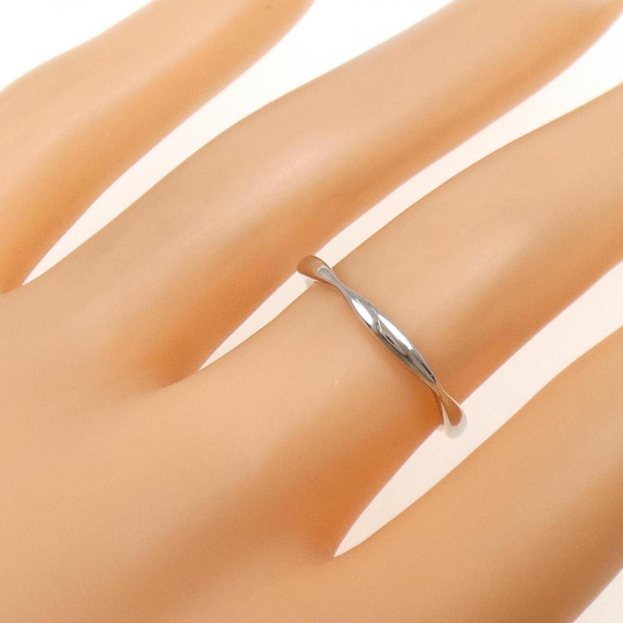 Camellia Ring Platinum