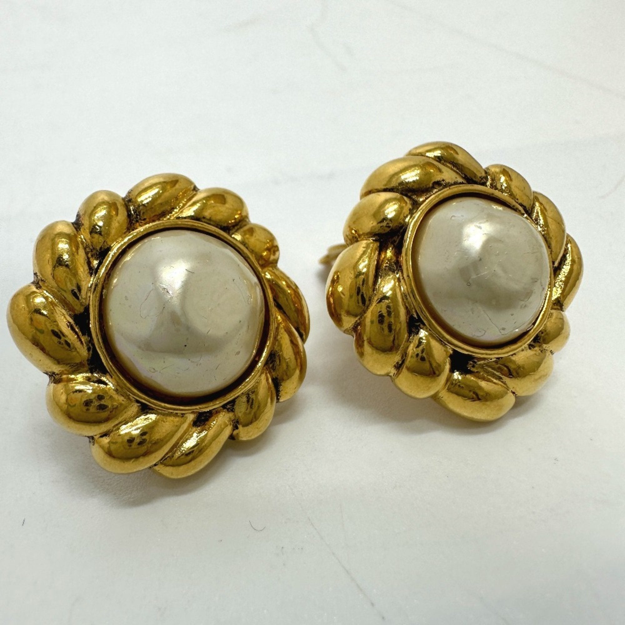 Earrings Pearl Gold-Tone Metal