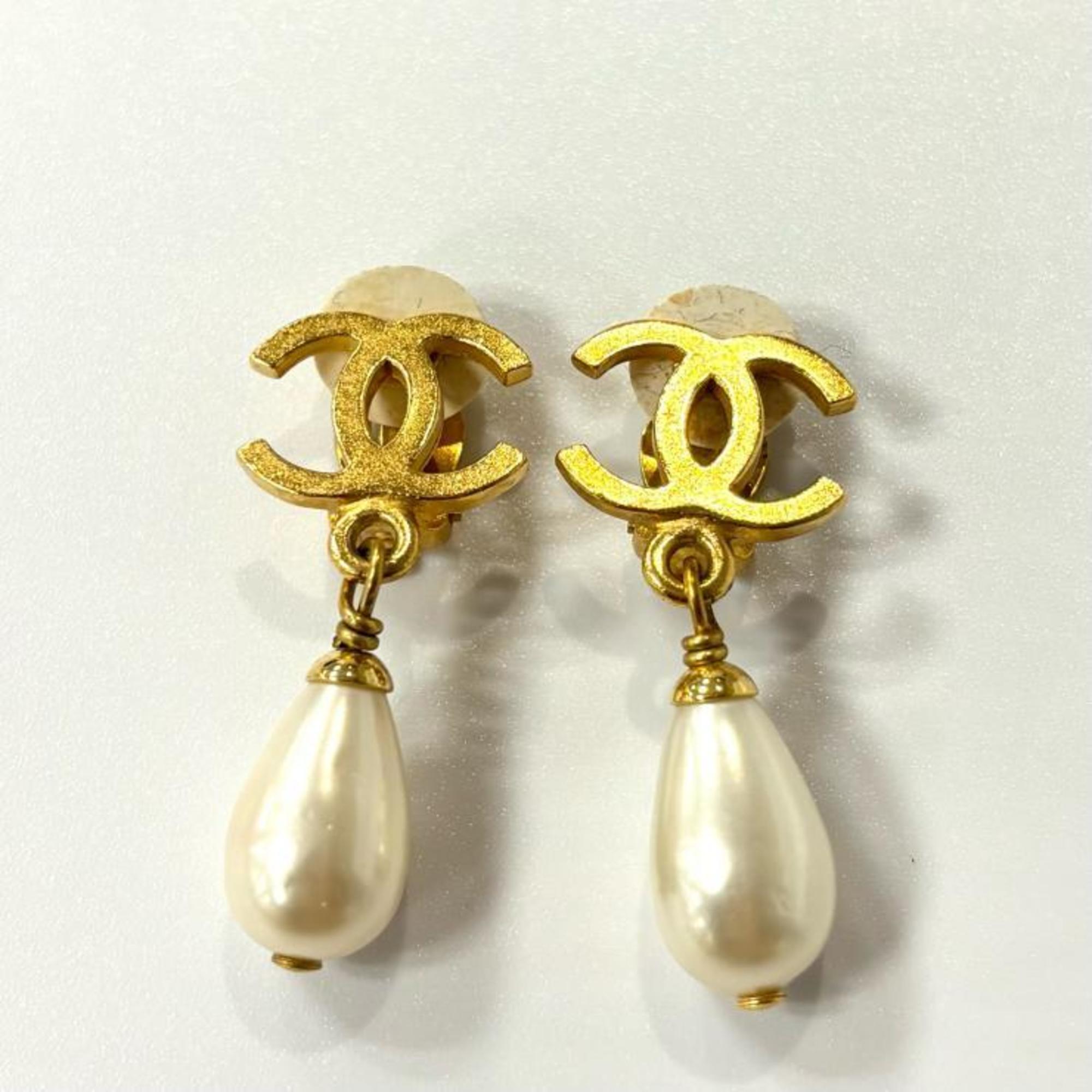 CC Logo Clip-On Earrings Metal