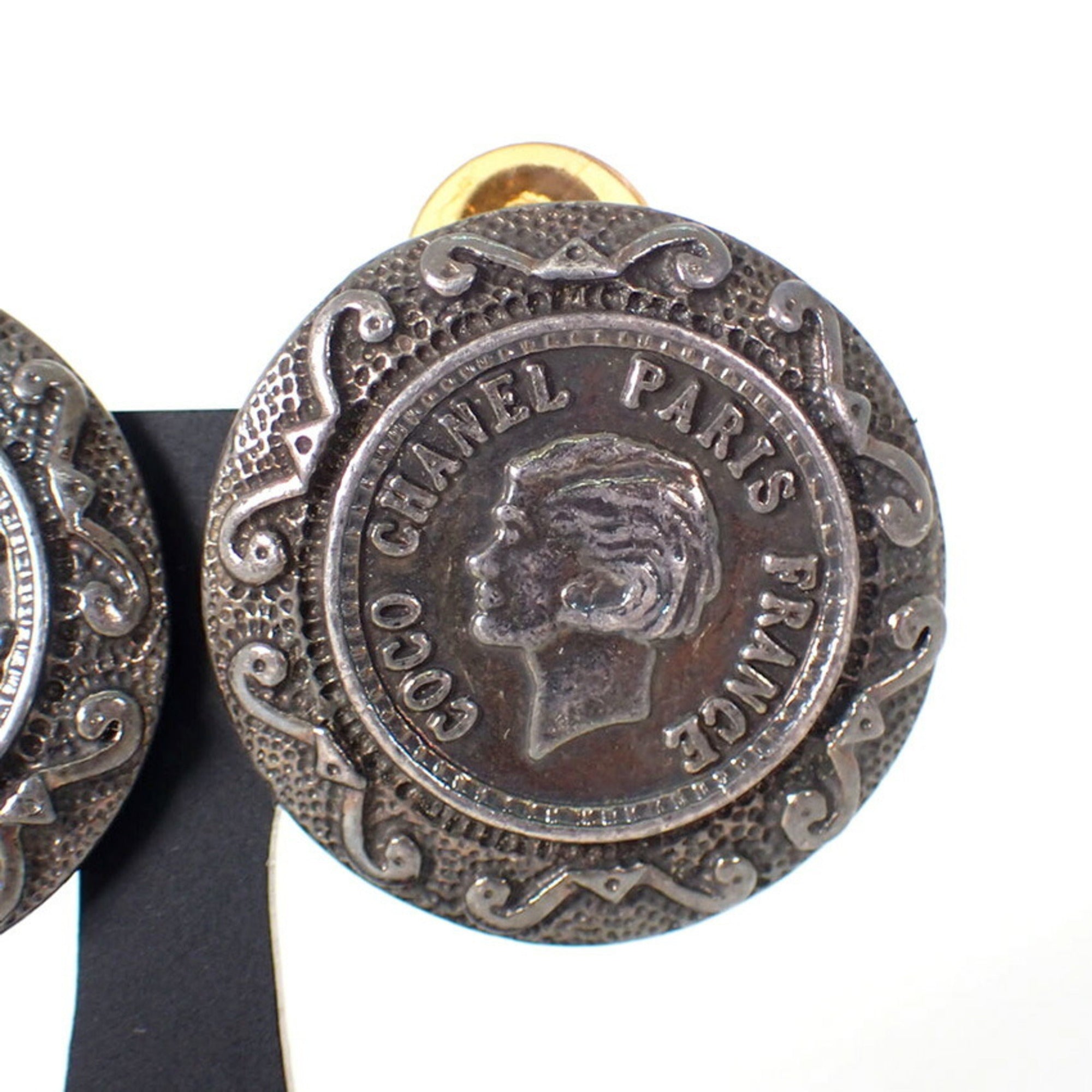 Clip-On Earrings Metal