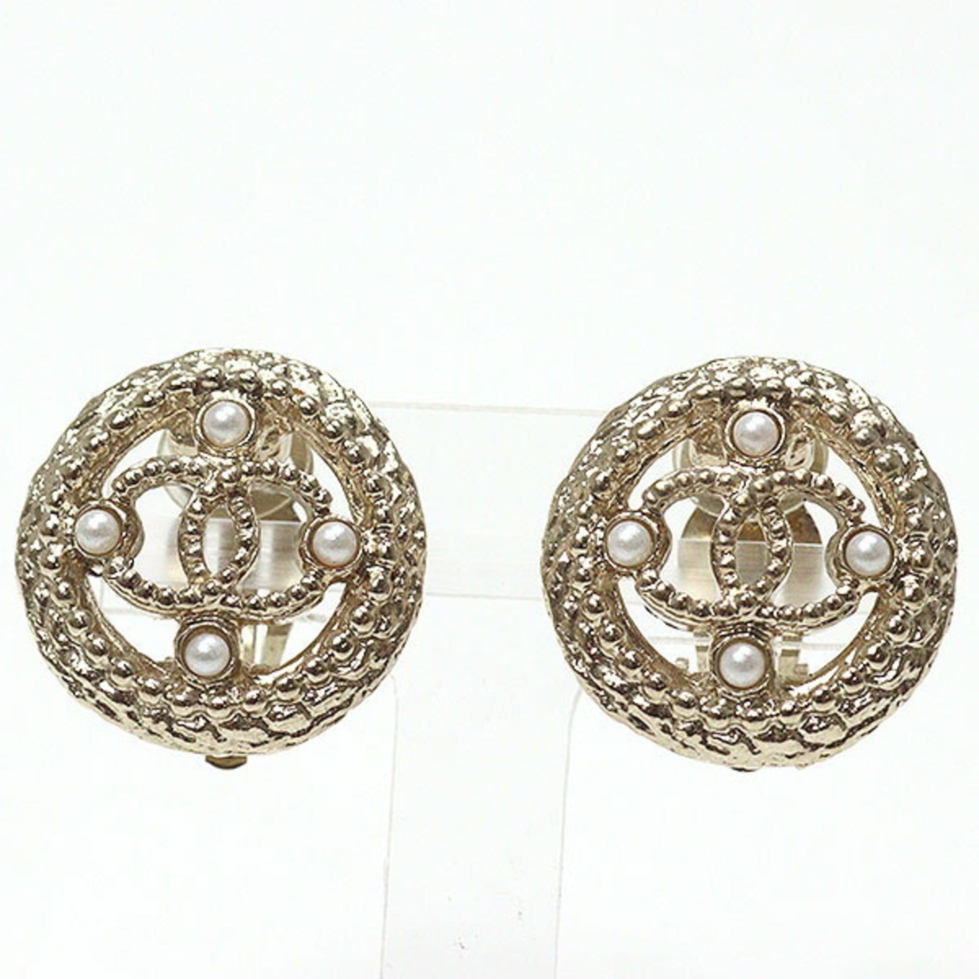 CC Logo Clip-On Earrings Gold-Tone Metal Gold-Tone Metal