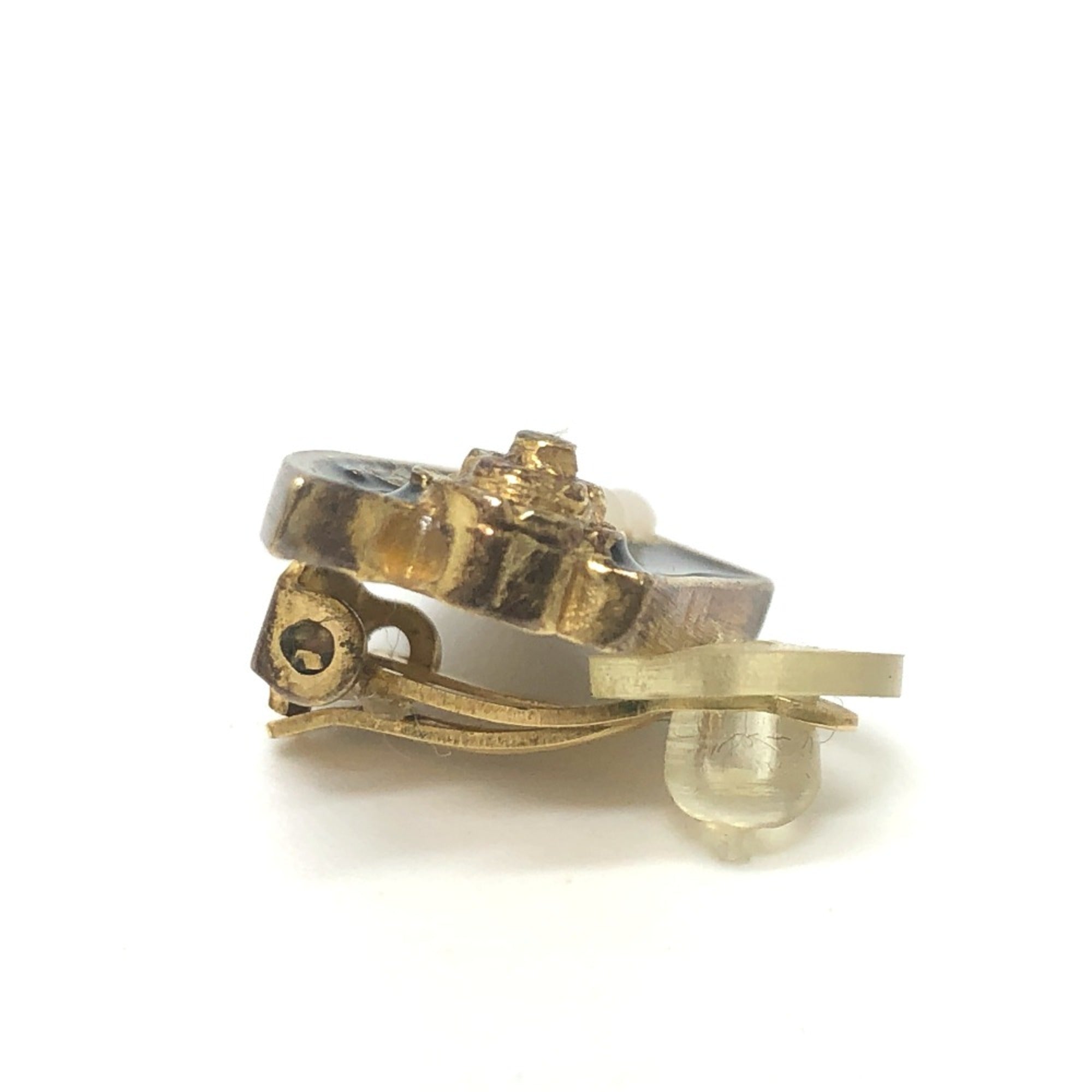 Clip-On Earrings Metal