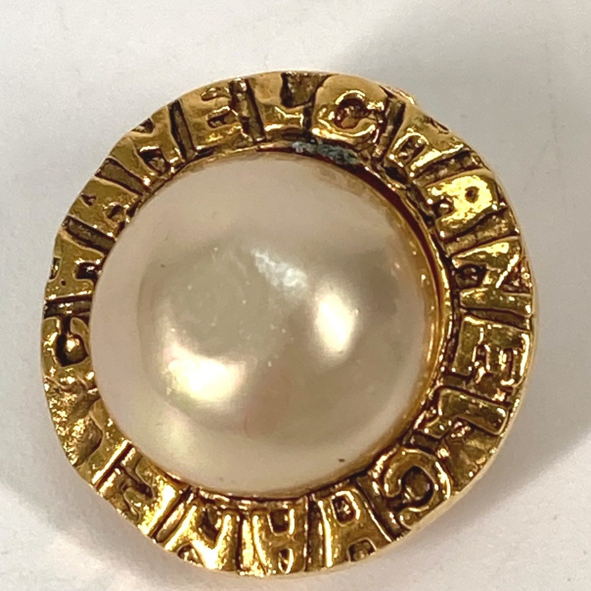Vintage Clip-On Earrings Pearl Clip-On Gold-Tone Metal