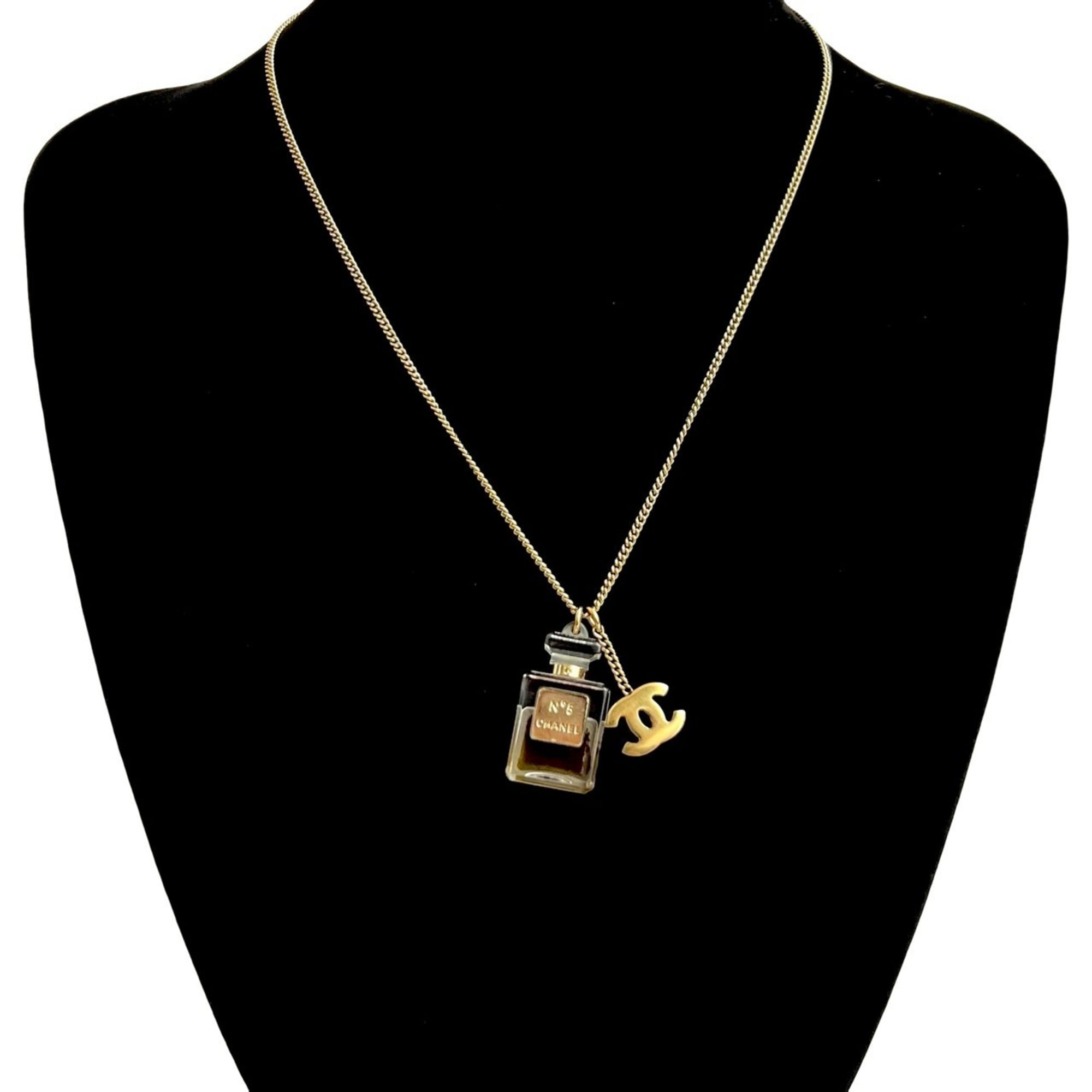 CC Logo Chain Pendant Necklace Metal
