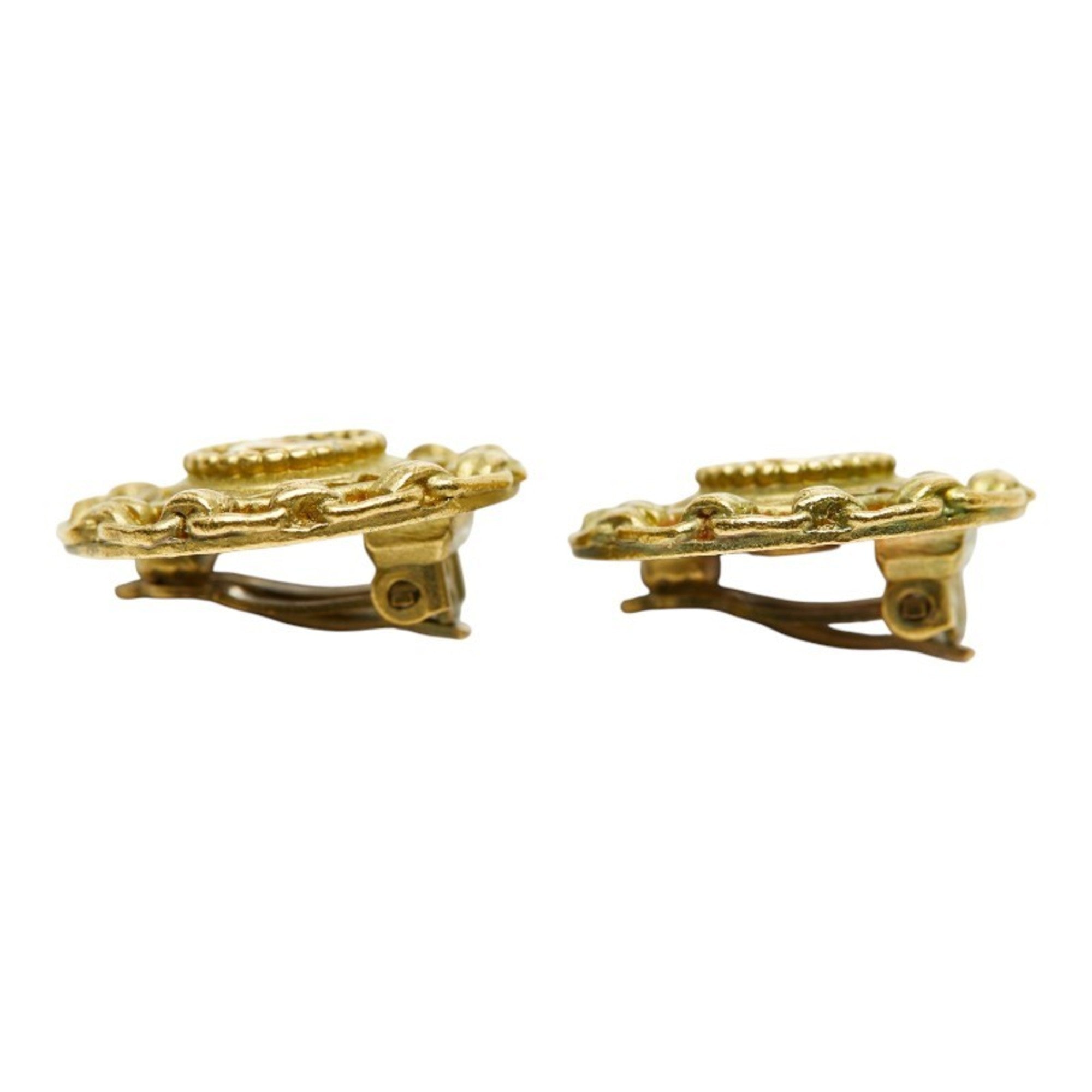 CC Logo Clip-On Earrings Metal Gold-Tone Metal