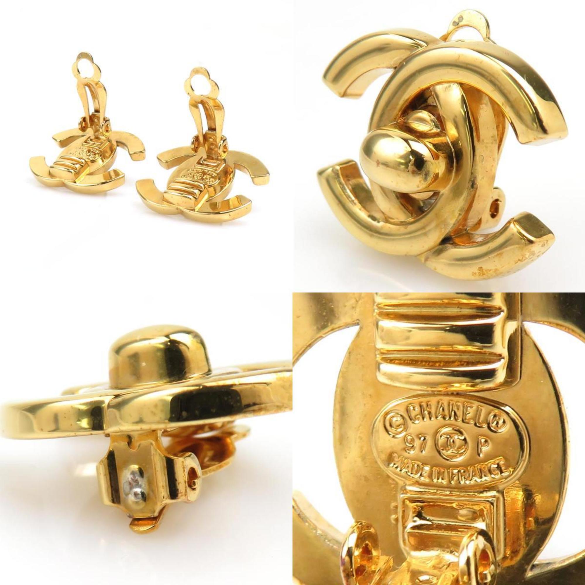 CC Logo Clip-On Earrings Gold-Tone Metal Gold-Tone Metal