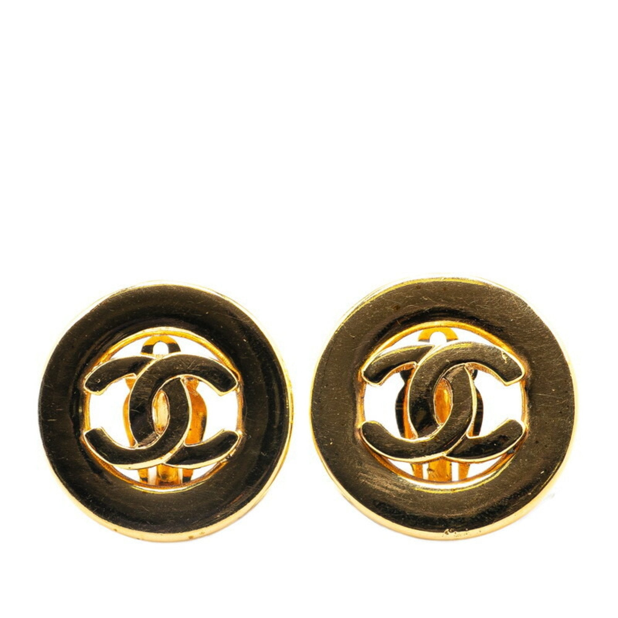 CC Logo Clip-On Earrings Metal Gold-Tone Metal