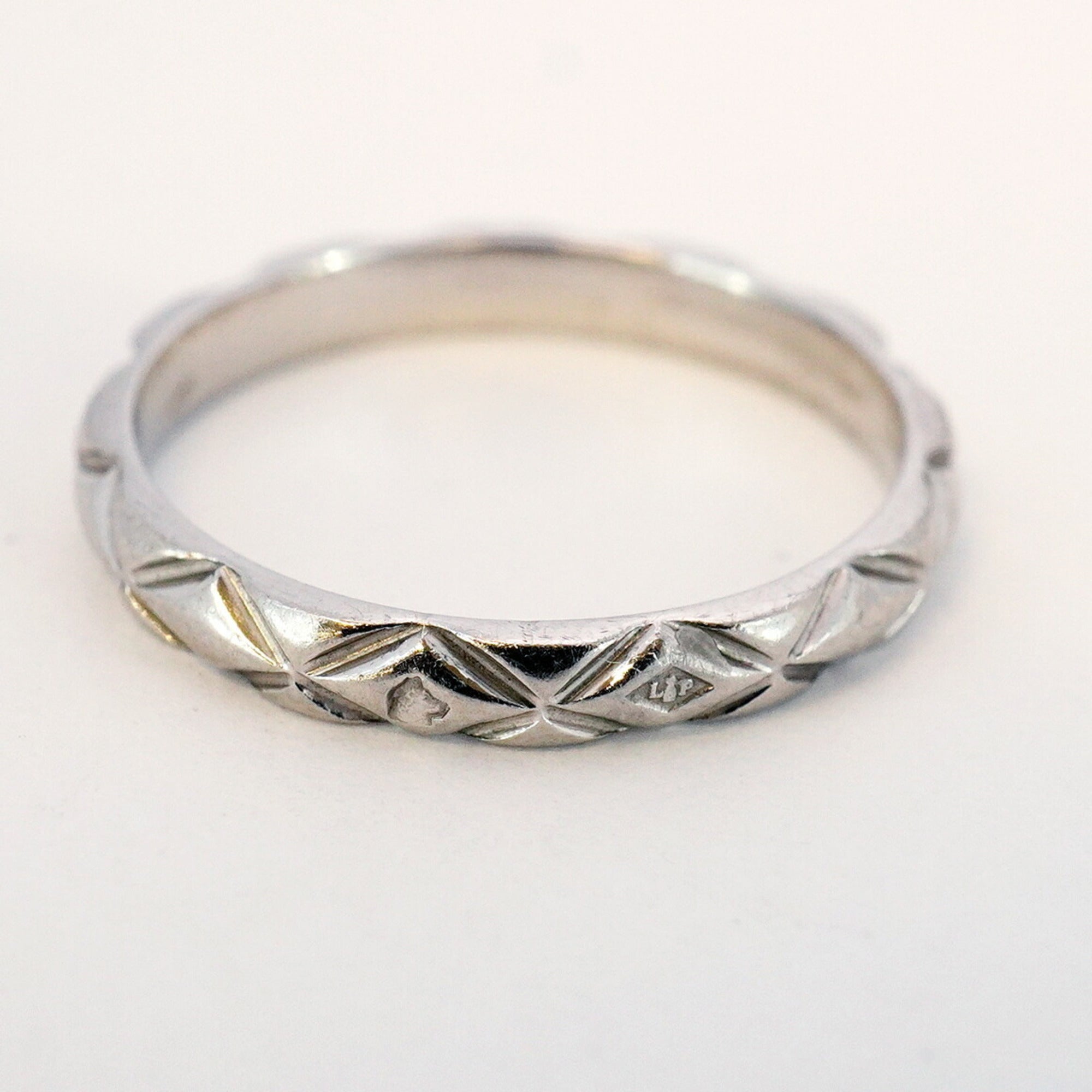 Matelasse 3PD Ring Platinum with Diamond