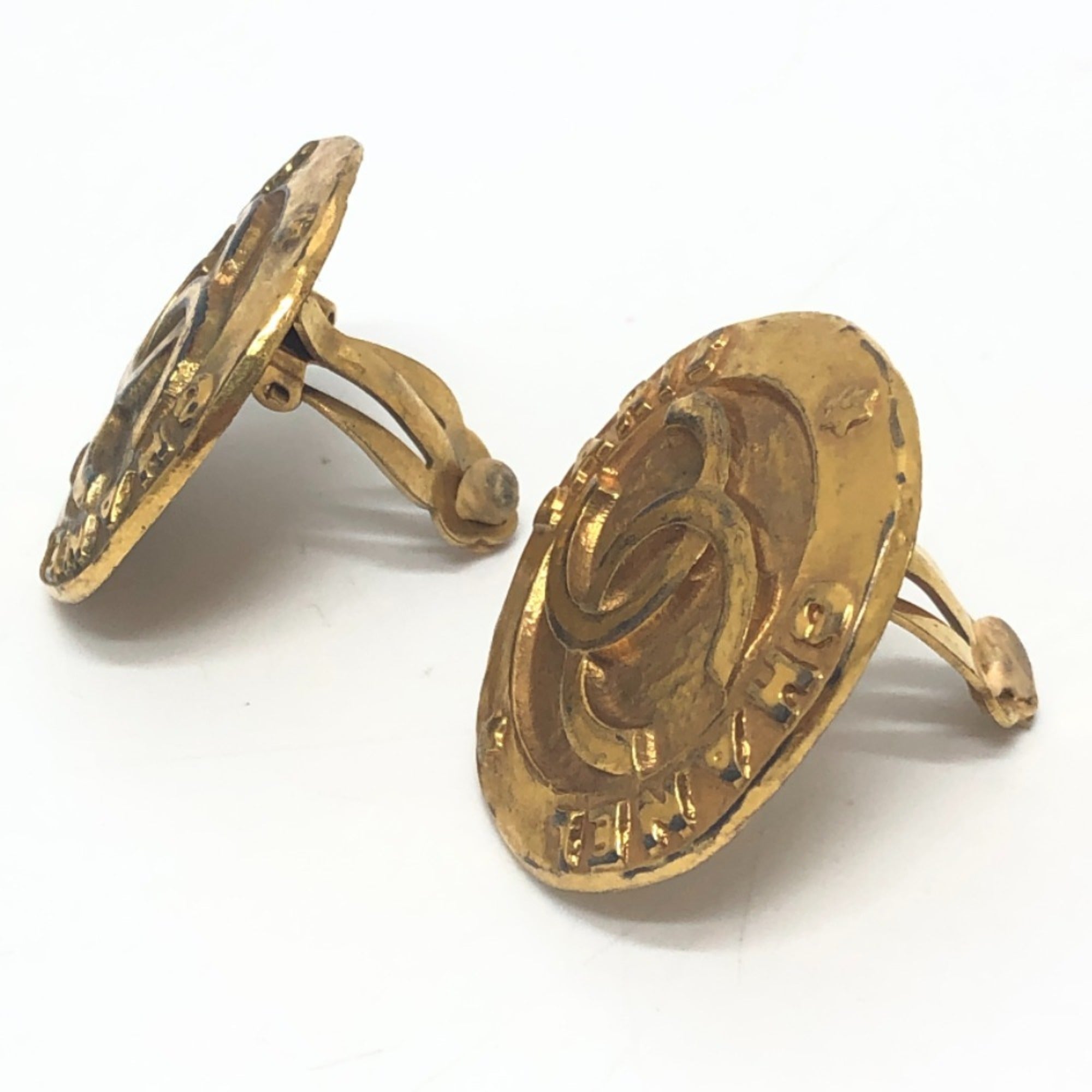 CC Logo Clip-On Earrings Gold-Tone Metal Gold-Tone Metal