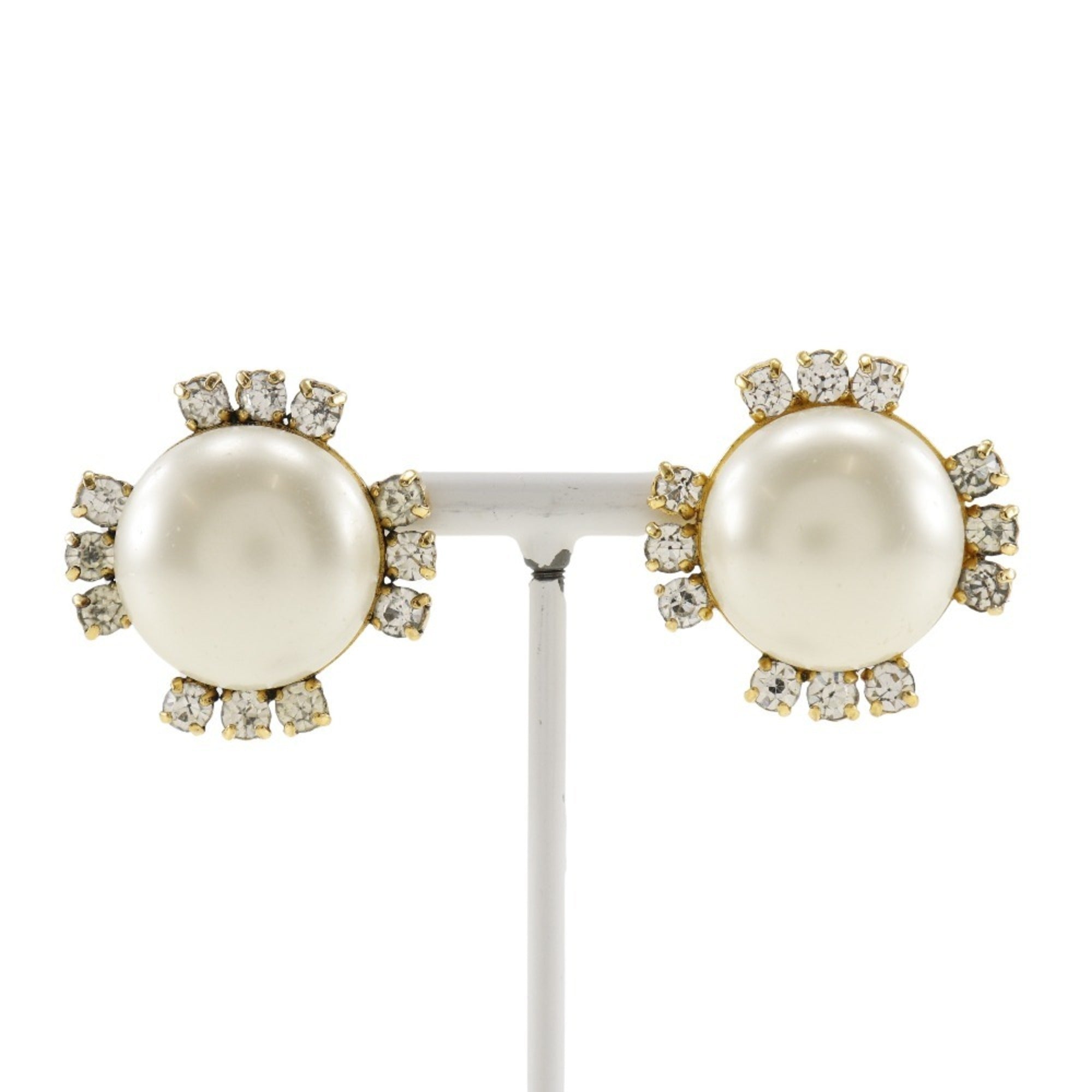 Clip-On Earrings Pearl Clip-On Gold-Tone Metal