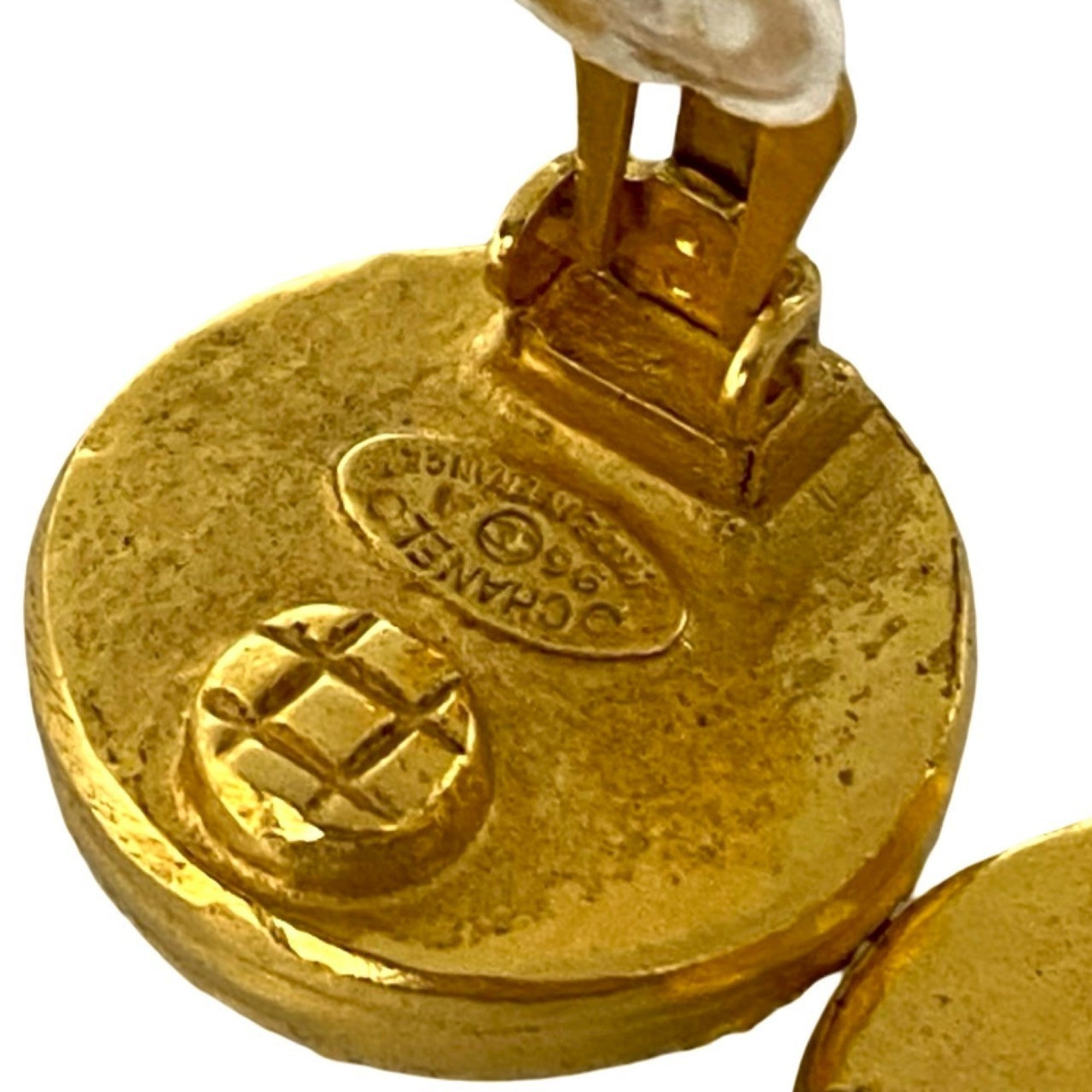 CC Logo Clip-On Earrings Metal Gold-Tone Metal