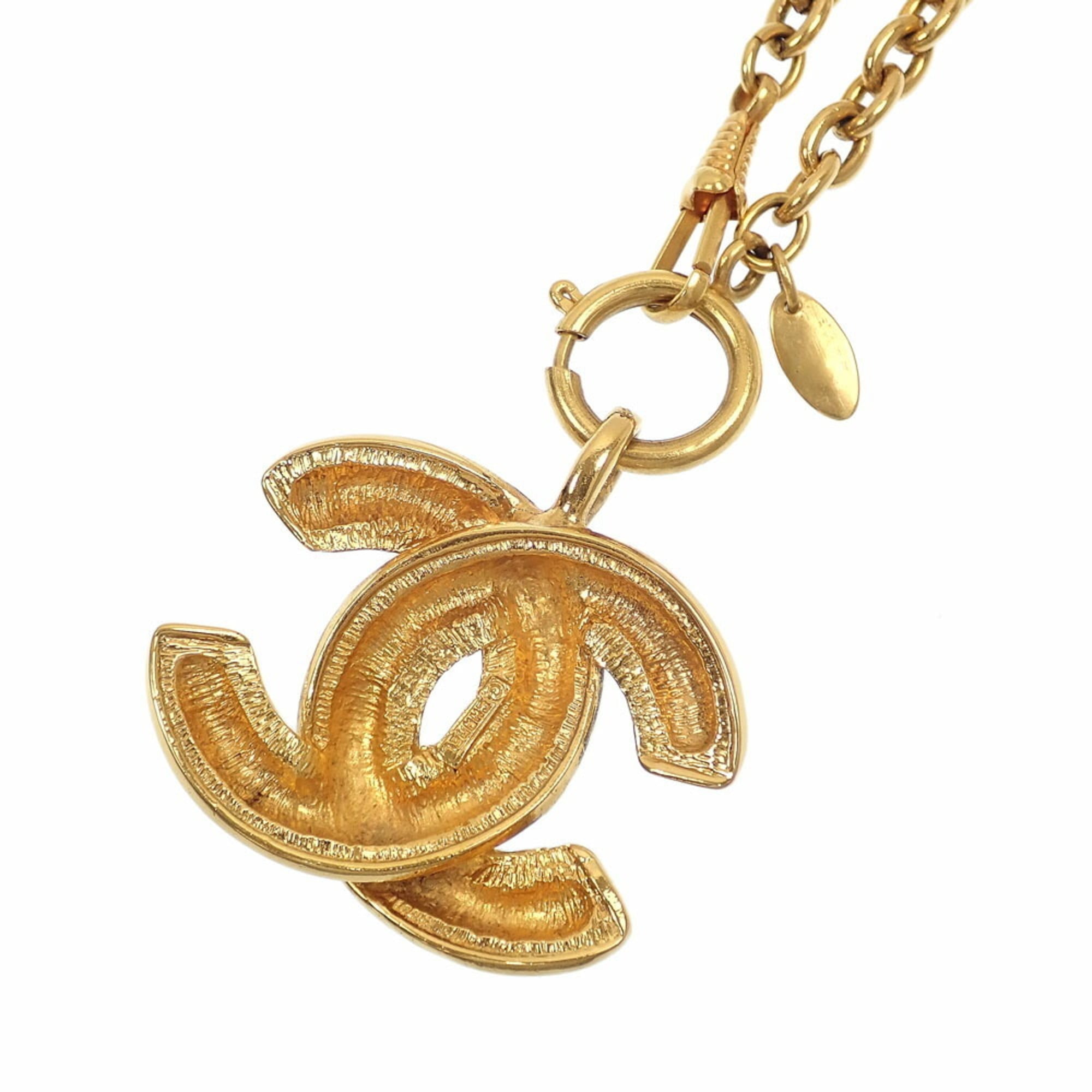 CC Logo Pendant Necklace Metal