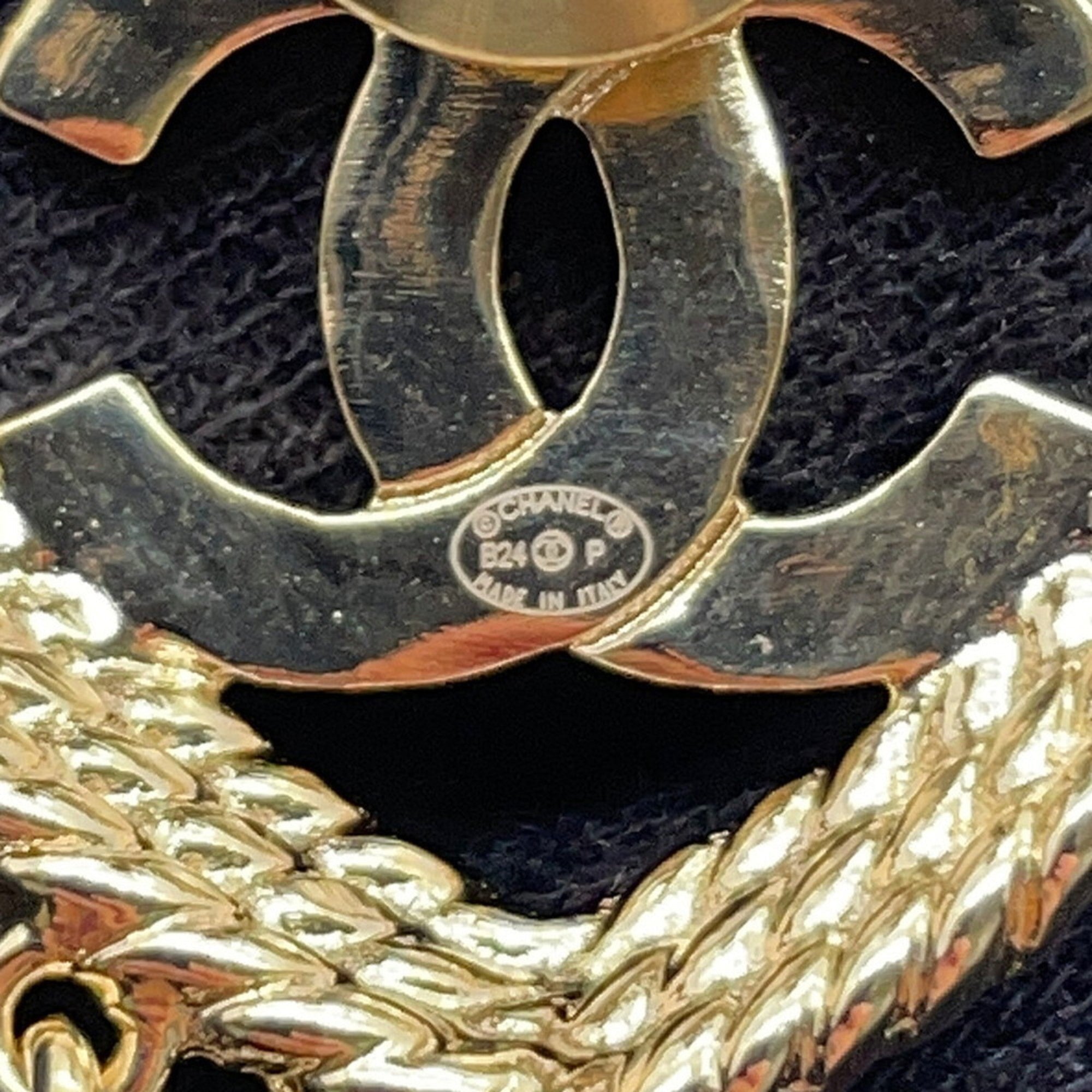 CC Logo Heart Star Brooch Metal