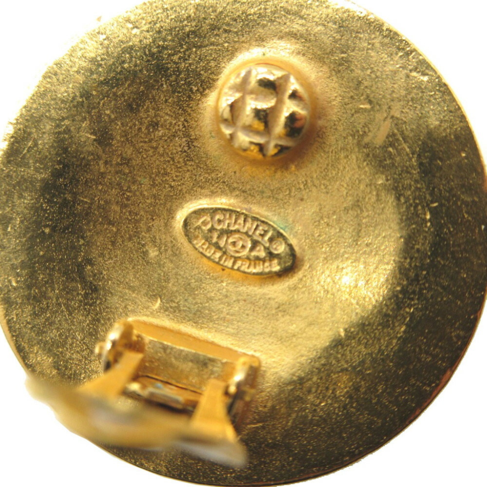 CC Logo Clip-On Earrings Gold-Tone Metal Gold-Tone Metal