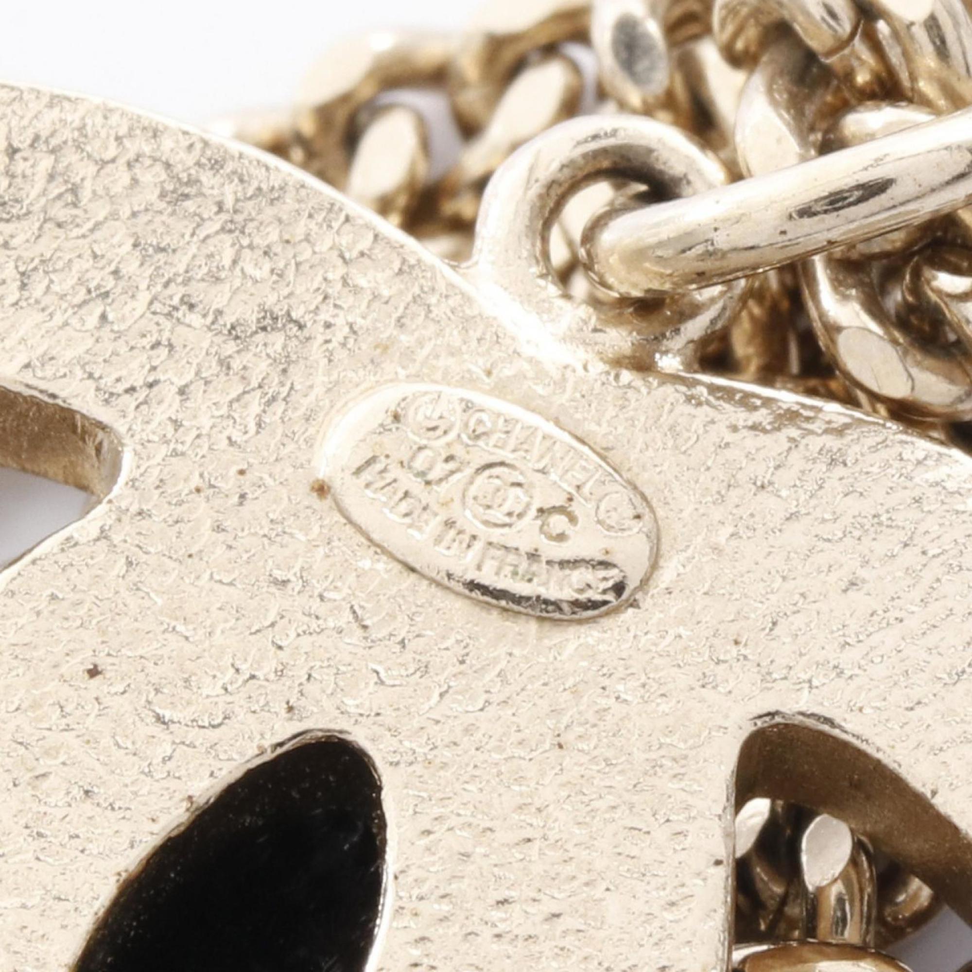 CC Logo Pendant Necklace Metal