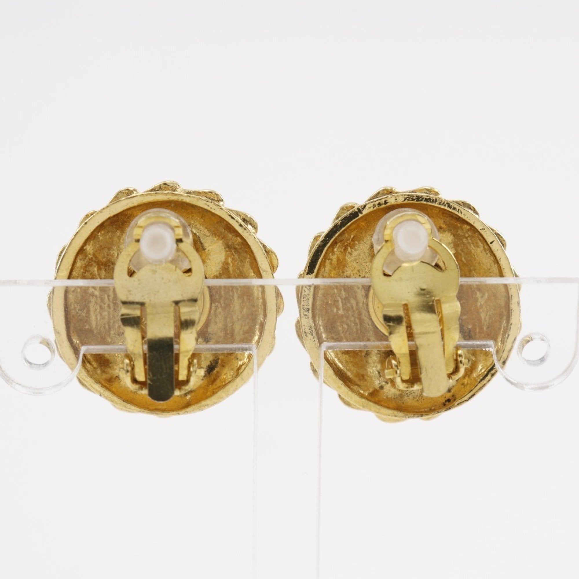 Clip-On Earrings Clip-On Gold-Tone Metal