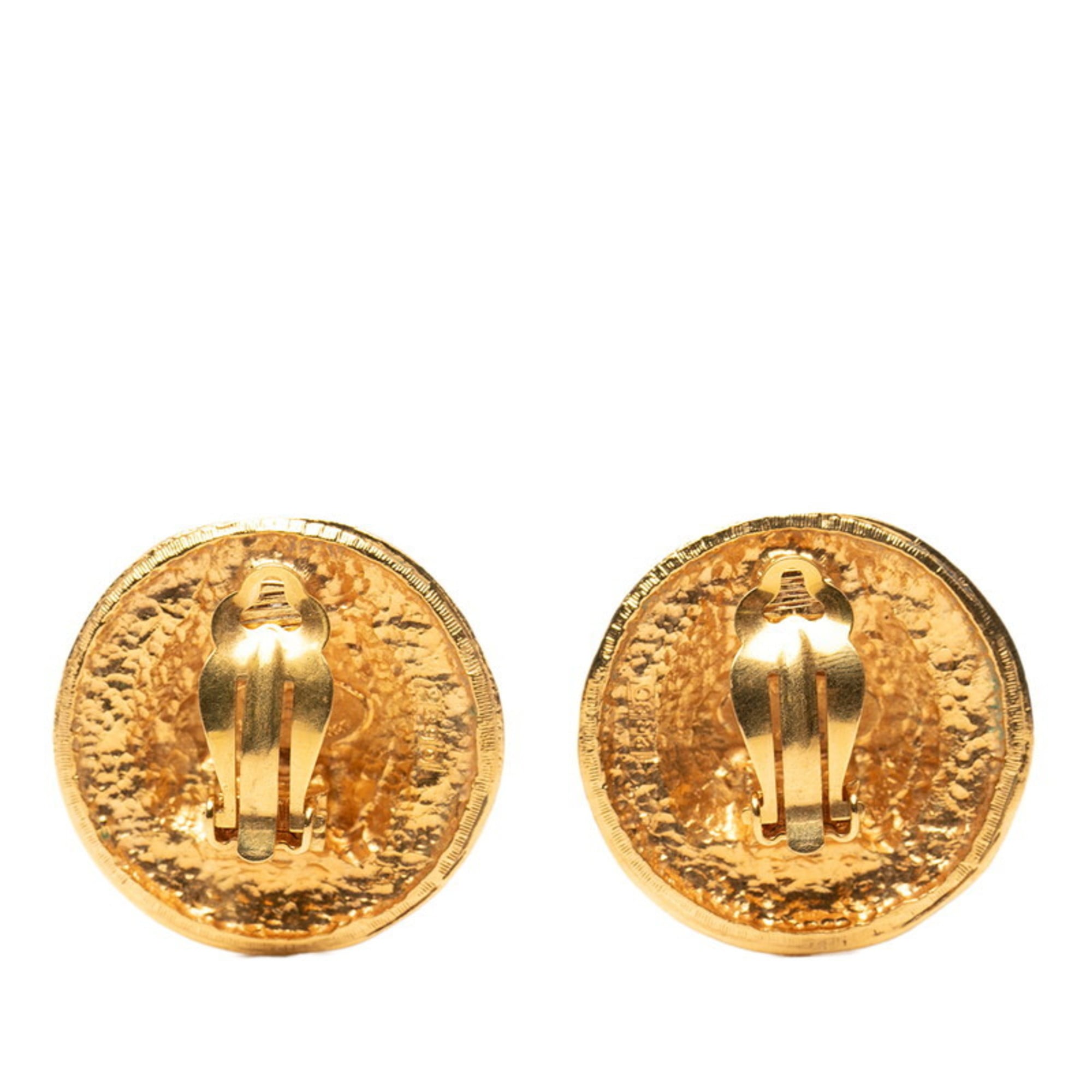 CC Logo Clip-On Earrings Metal Gold-Tone Metal