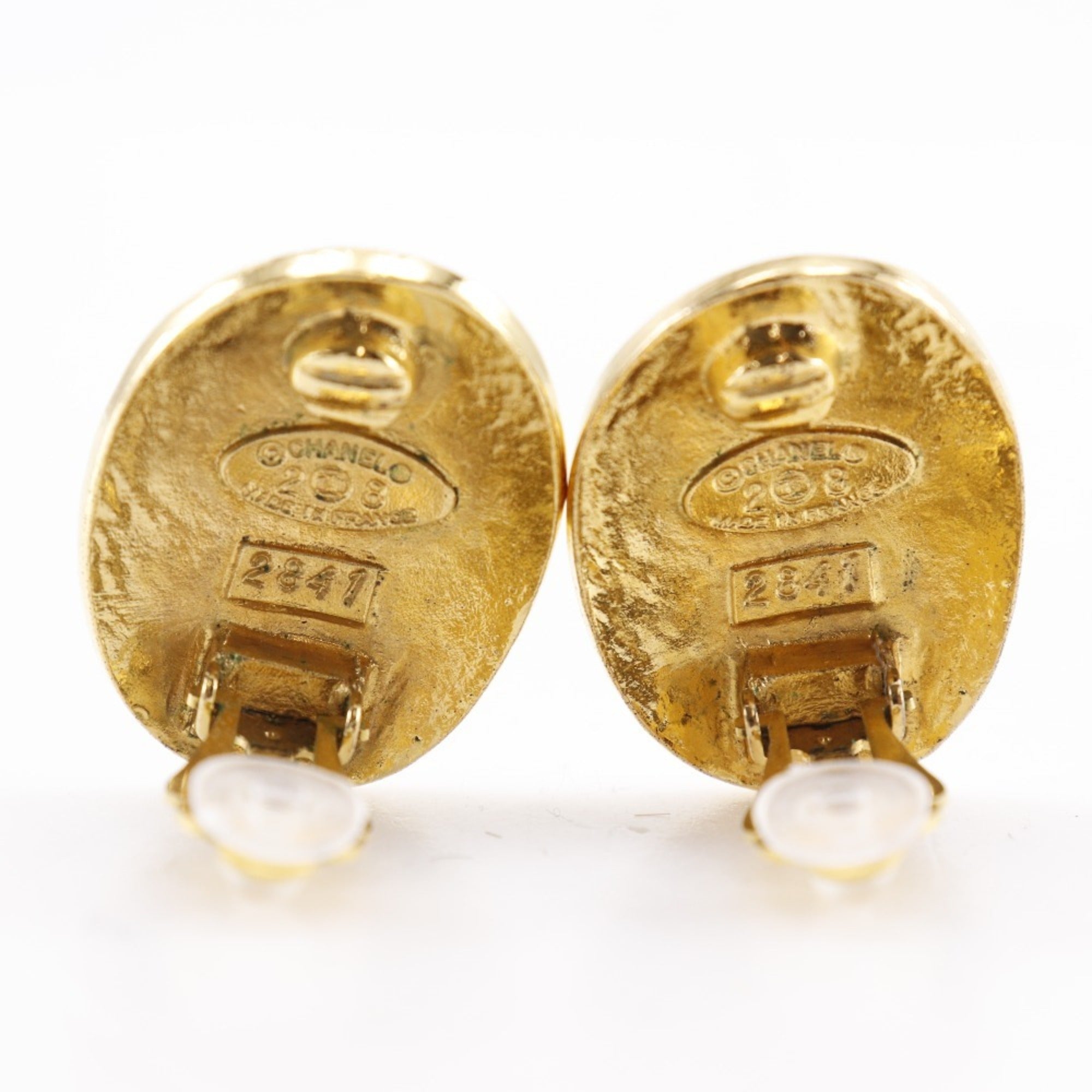 CC Logo Clip-On Earrings Metal Gold-Tone Metal