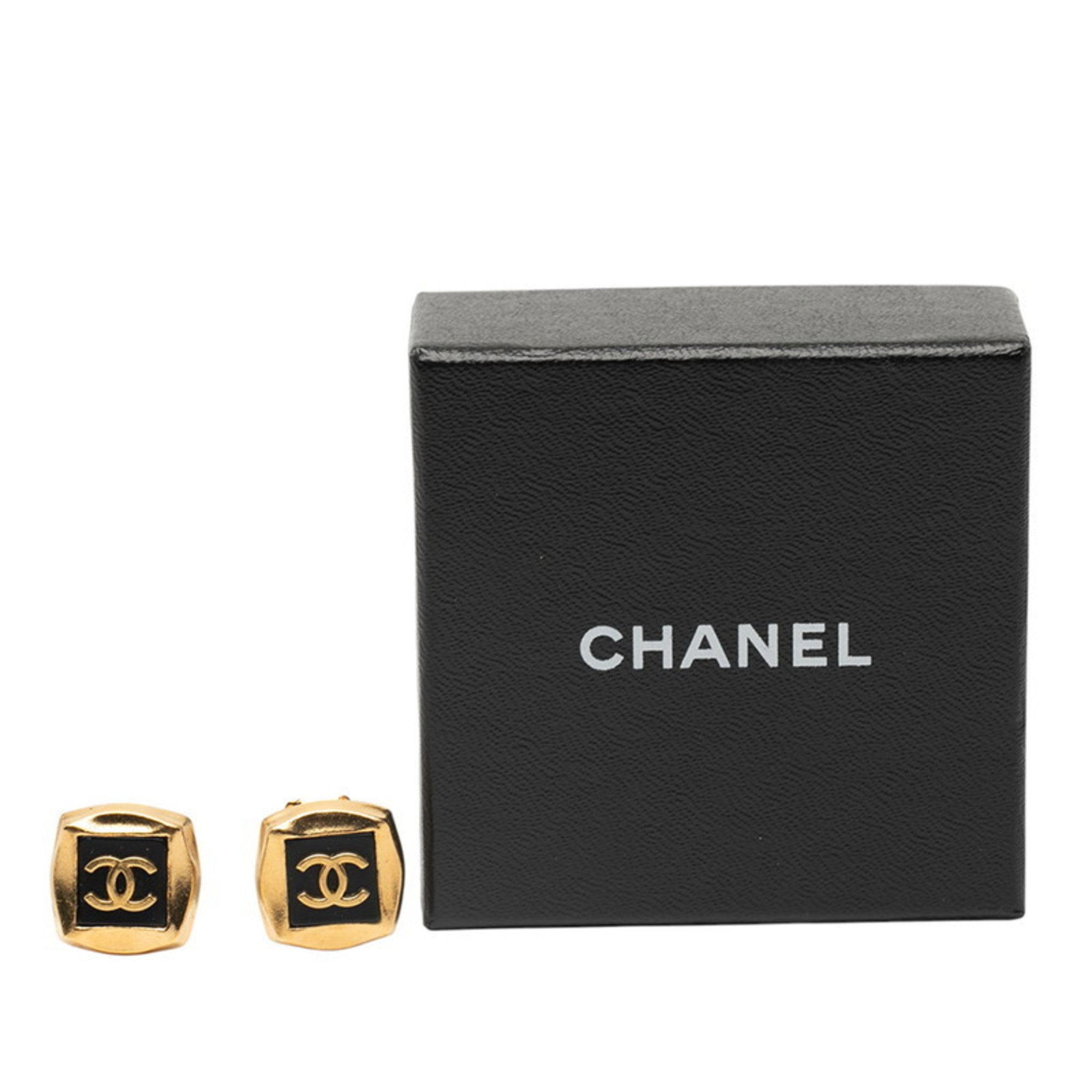 CC Logo Clip-On Earrings Gold-Tone Metal Gold-Tone Metal