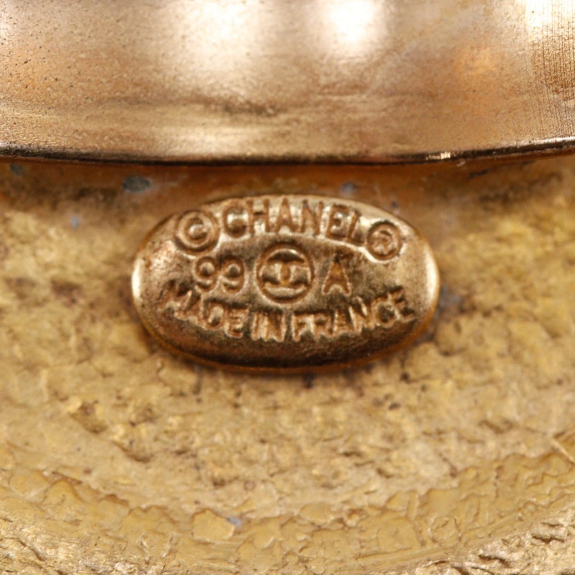 Flower Motif Ring Metal