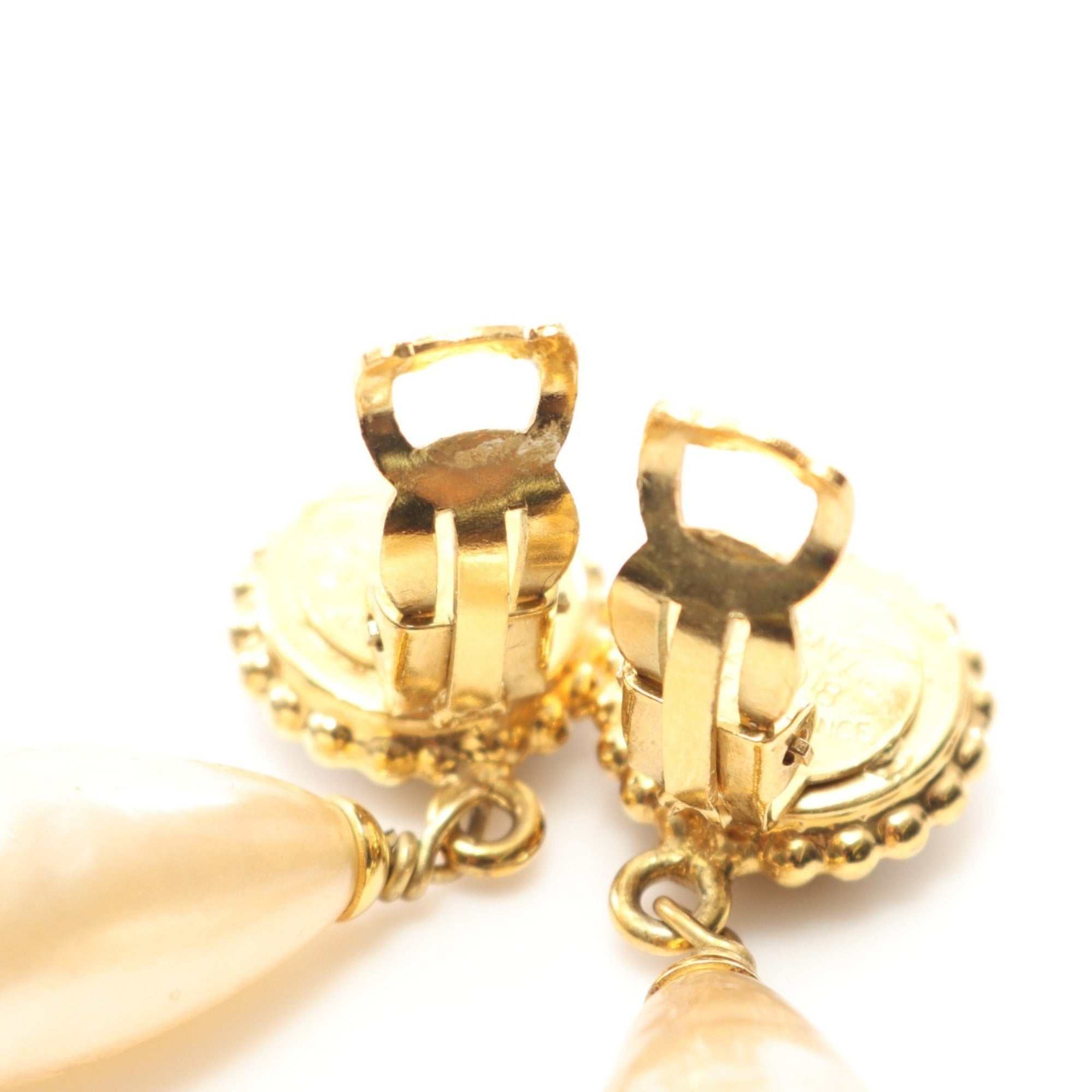 Earrings Pearl Gold-Tone Metal