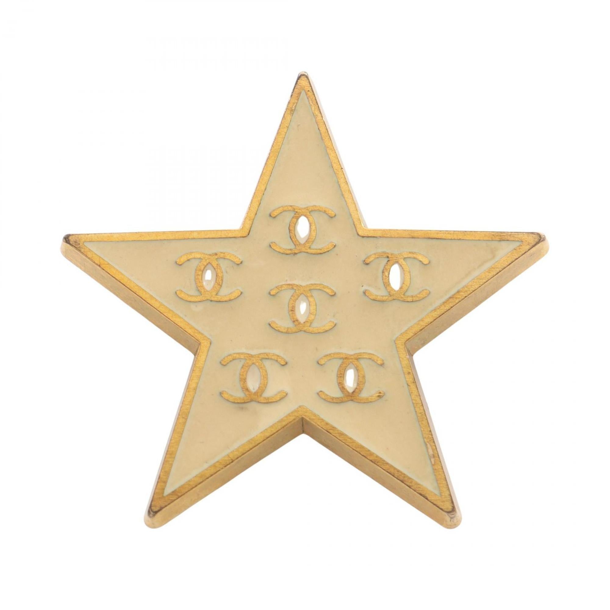 CC Logo Star Brooch Metal